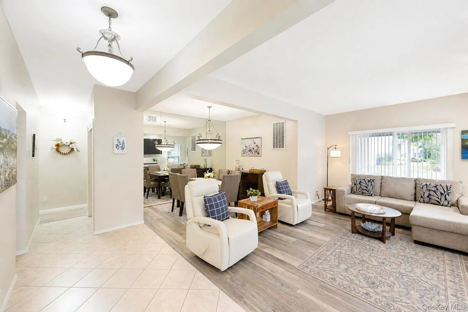 51 Deer Valley Drive, Smithtown, NY, 2 Bedrooms Bedrooms, 5 Rooms Rooms,2 BathroomsBathrooms,Residential,For Rent,Deer Valley,0,1043012 51 Deer Valley Drive, Smithtown, NY, 2 Bedrooms Bedrooms, 5 Rooms Rooms,2 BathroomsBathrooms,Residential,For Rent,Deer Valley,0,1043012