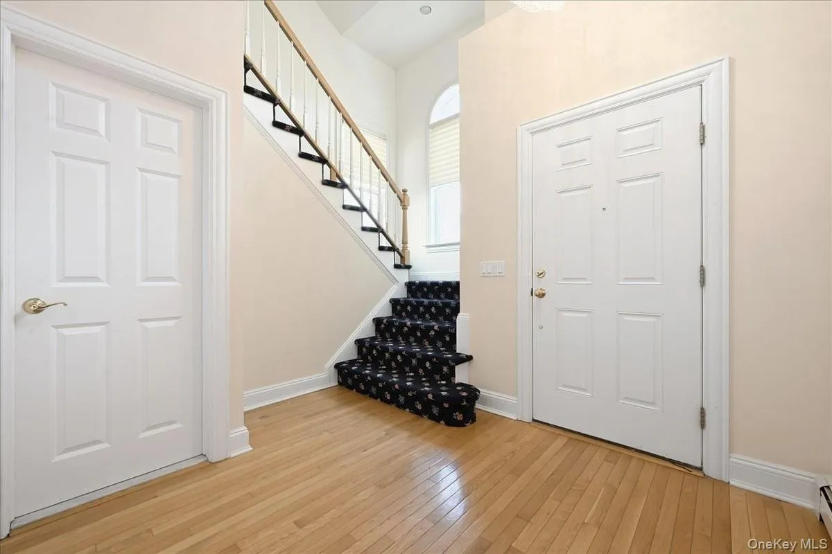 15 Overlook, North Hempstead, NY, 3 Bedrooms Bedrooms, 8 Rooms Rooms,2 BathroomsBathrooms,Residential,For Rent,Overlook,0,1043014 15 Overlook, North Hempstead, NY, 3 Bedrooms Bedrooms, 8 Rooms Rooms,2 BathroomsBathrooms,Residential,For Rent,Overlook,0,1043014