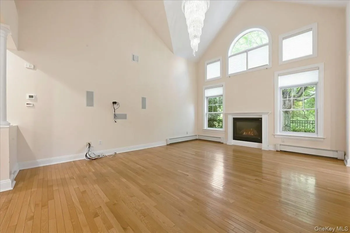 15 Overlook, North Hempstead, NY, 3 Bedrooms Bedrooms, 8 Rooms Rooms,2 BathroomsBathrooms,Residential,For Rent,Overlook,0,1043014 15 Overlook, North Hempstead, NY, 3 Bedrooms Bedrooms, 8 Rooms Rooms,2 BathroomsBathrooms,Residential,For Rent,Overlook,0,1043014