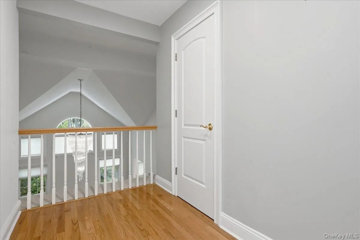 15 Overlook, North Hempstead, NY, 3 Bedrooms Bedrooms, 8 Rooms Rooms,2 BathroomsBathrooms,Residential,For Rent,Overlook,0,1043014 15 Overlook, North Hempstead, NY, 3 Bedrooms Bedrooms, 8 Rooms Rooms,2 BathroomsBathrooms,Residential,For Rent,Overlook,0,1043014