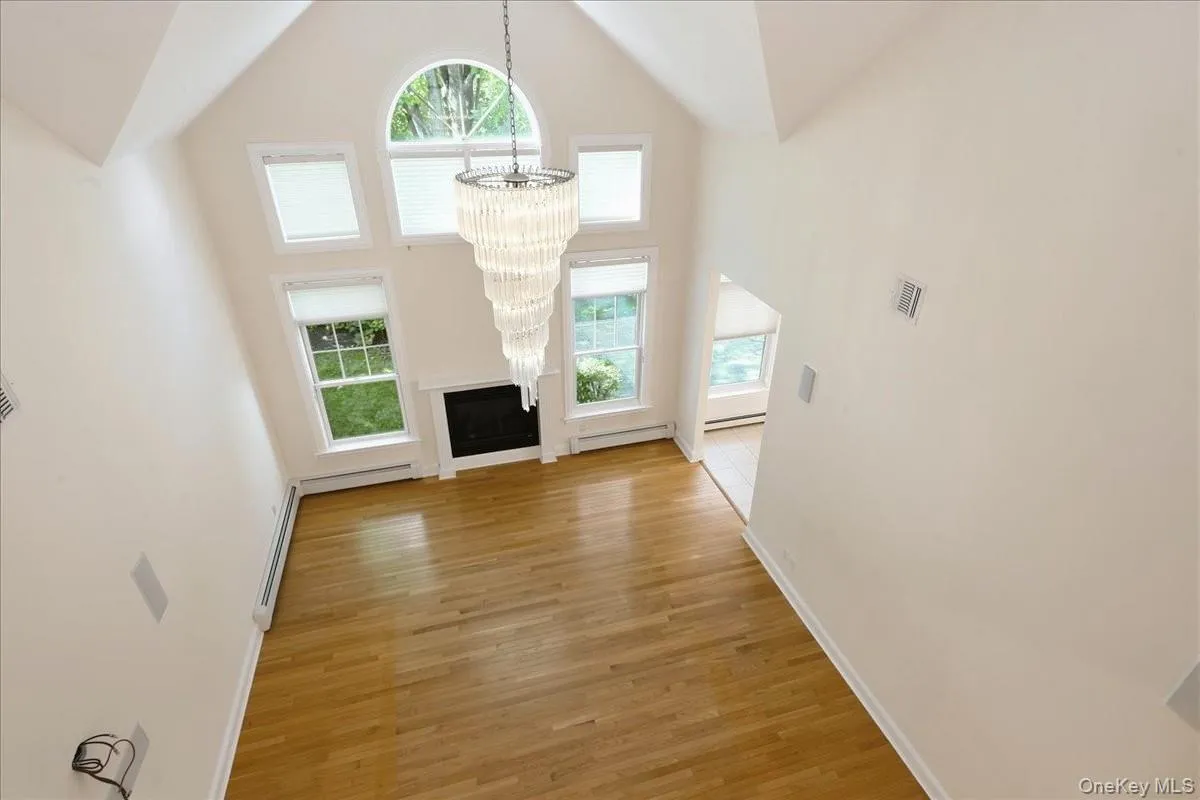 15 Overlook, North Hempstead, NY, 3 Bedrooms Bedrooms, 8 Rooms Rooms,2 BathroomsBathrooms,Residential,For Rent,Overlook,0,1043014 15 Overlook, North Hempstead, NY, 3 Bedrooms Bedrooms, 8 Rooms Rooms,2 BathroomsBathrooms,Residential,For Rent,Overlook,0,1043014