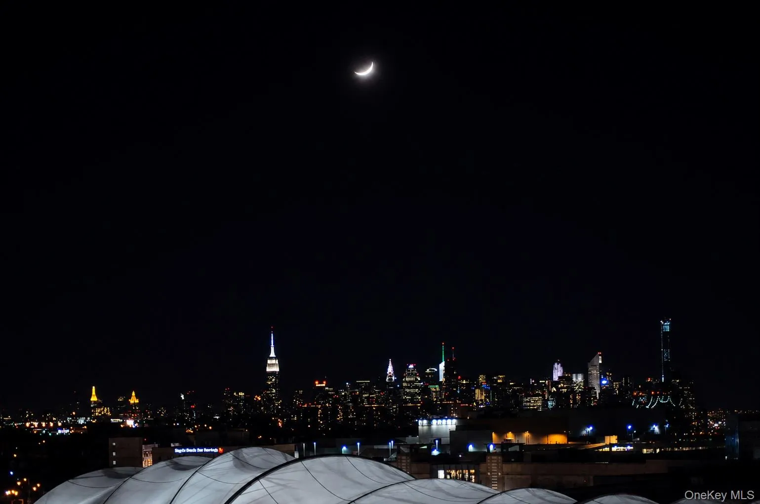 62-54 97th Place, New York, NY, 2 Bedrooms Bedrooms, 4 Rooms Rooms,1 BathroomBathrooms,Residential,For Rent,97th,0,1043017 62-54 97th Place, New York, NY, 2 Bedrooms Bedrooms, 4 Rooms Rooms,1 BathroomBathrooms,Residential,For Rent,97th,0,1043017