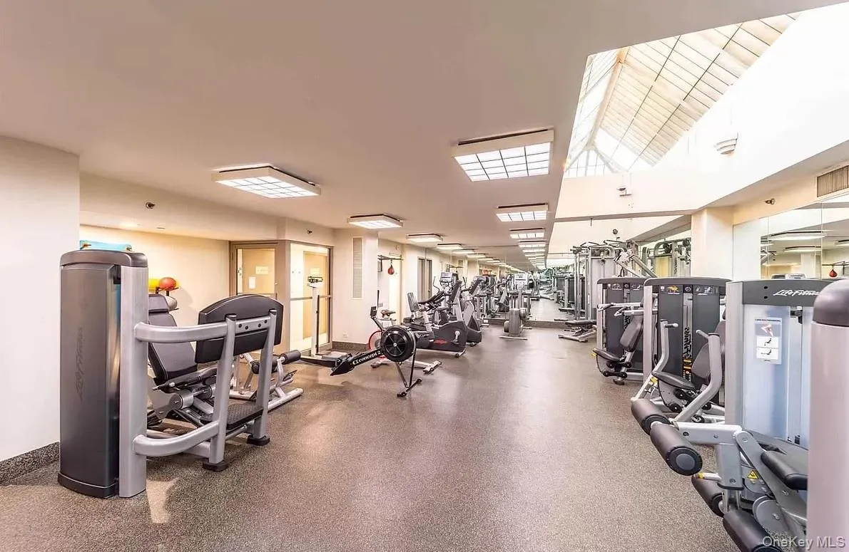 62-54 97th Place, New York, NY, 2 Bedrooms Bedrooms, 4 Rooms Rooms,1 BathroomBathrooms,Residential,For Rent,97th,0,1043017 62-54 97th Place, New York, NY, 2 Bedrooms Bedrooms, 4 Rooms Rooms,1 BathroomBathrooms,Residential,For Rent,97th,0,1043017