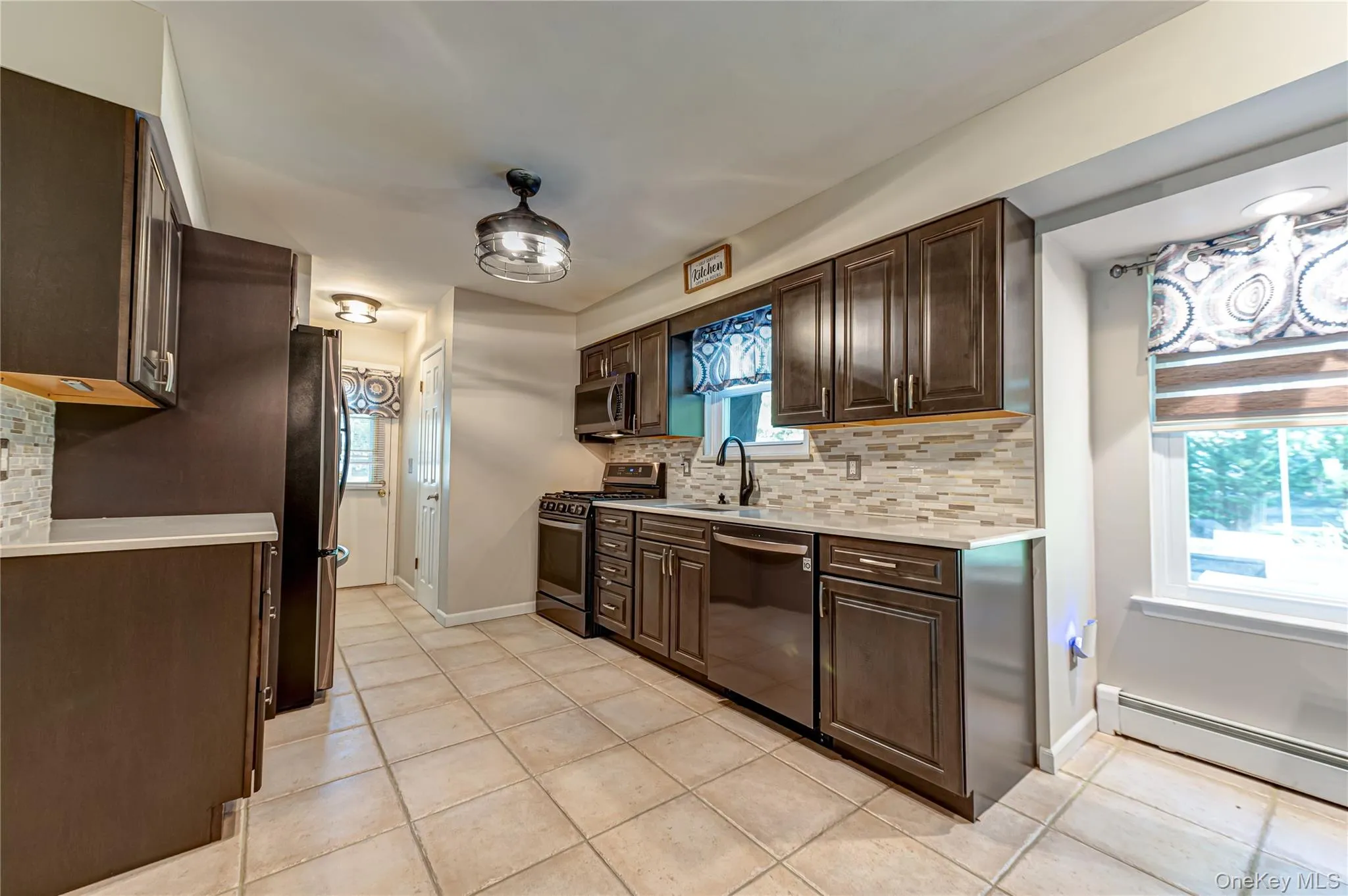 40 Golf Club Circle, Brookhaven, NY, 4 Bedrooms Bedrooms, 8 Rooms Rooms,2 BathroomsBathrooms,Residential,For Rent,Golf Club,0,1043023 40 Golf Club Circle, Brookhaven, NY, 4 Bedrooms Bedrooms, 8 Rooms Rooms,2 BathroomsBathrooms,Residential,For Rent,Golf Club,0,1043023