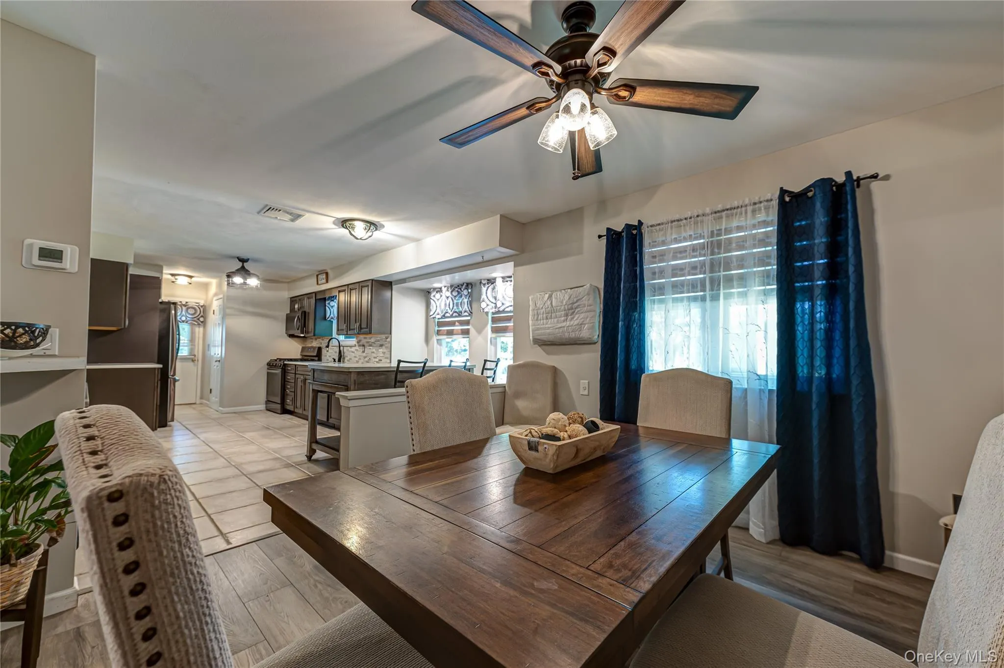 40 Golf Club Circle, Brookhaven, NY, 4 Bedrooms Bedrooms, 8 Rooms Rooms,2 BathroomsBathrooms,Residential,For Rent,Golf Club,0,1043023 40 Golf Club Circle, Brookhaven, NY, 4 Bedrooms Bedrooms, 8 Rooms Rooms,2 BathroomsBathrooms,Residential,For Rent,Golf Club,0,1043023