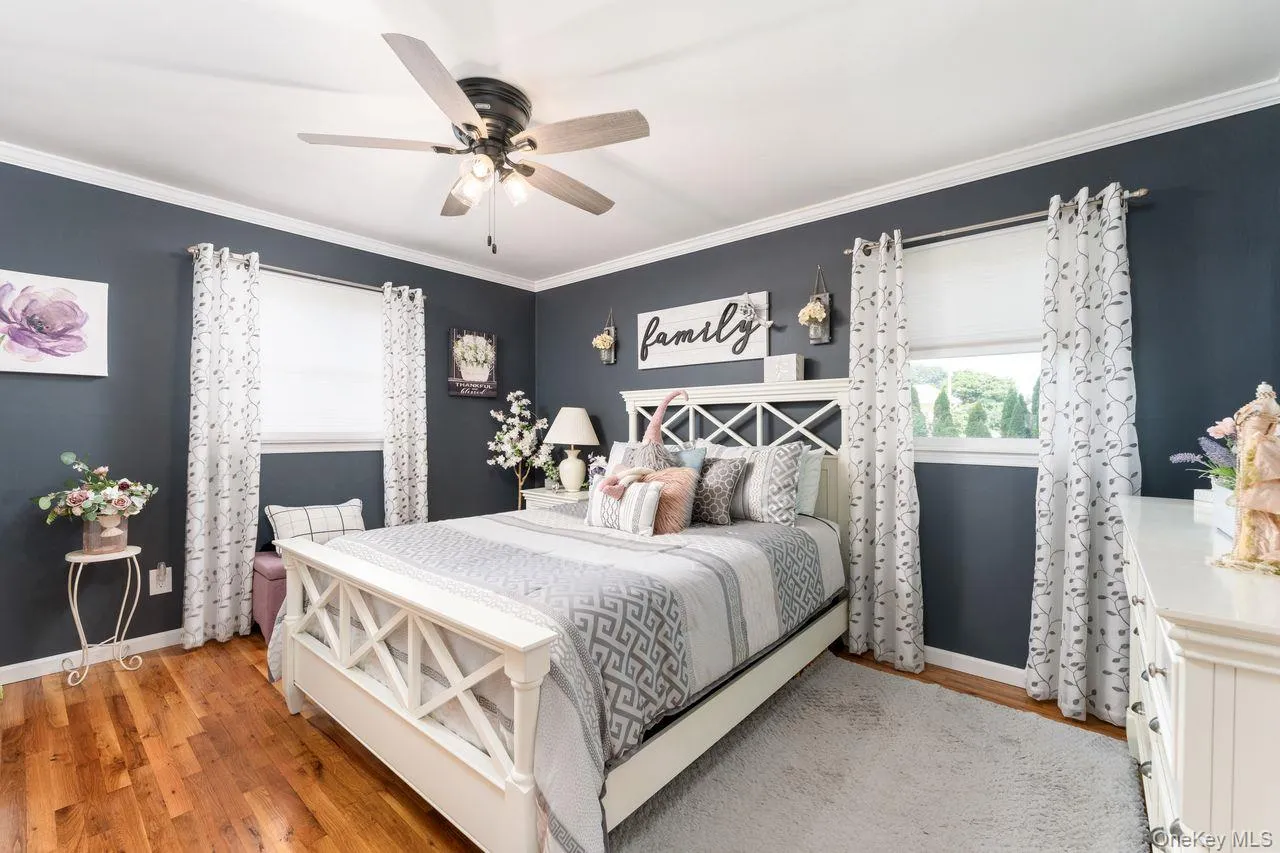 49 Mc Kinley Street, Smithtown, NY, 4 Bedrooms Bedrooms, 8 Rooms Rooms,2 BathroomsBathrooms,Residential,For Rent,Mc Kinley,0,1043024 49 Mc Kinley Street, Smithtown, NY, 4 Bedrooms Bedrooms, 8 Rooms Rooms,2 BathroomsBathrooms,Residential,For Rent,Mc Kinley,0,1043024
