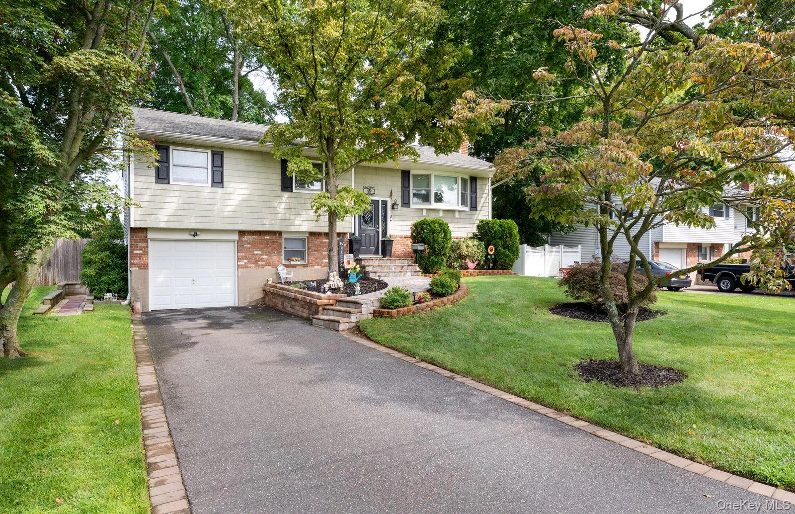 49 Mc Kinley Street, Smithtown, NY, 4 Bedrooms Bedrooms, 8 Rooms Rooms,2 BathroomsBathrooms,Residential,For Rent,Mc Kinley,0,1043024 49 Mc Kinley Street, Smithtown, NY, 4 Bedrooms Bedrooms, 8 Rooms Rooms,2 BathroomsBathrooms,Residential,For Rent,Mc Kinley,0,1043024