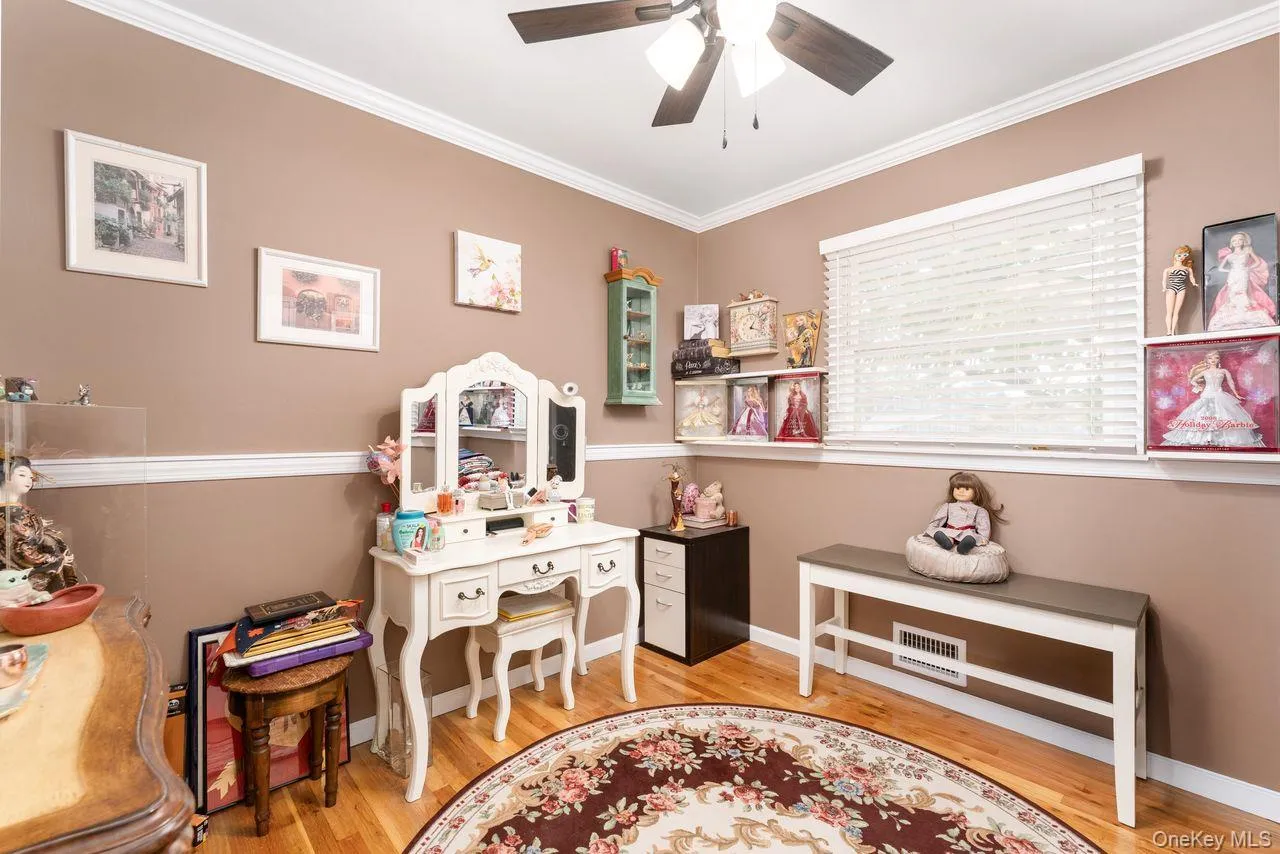 49 Mc Kinley Street, Smithtown, NY, 4 Bedrooms Bedrooms, 8 Rooms Rooms,2 BathroomsBathrooms,Residential,For Rent,Mc Kinley,0,1043024 49 Mc Kinley Street, Smithtown, NY, 4 Bedrooms Bedrooms, 8 Rooms Rooms,2 BathroomsBathrooms,Residential,For Rent,Mc Kinley,0,1043024