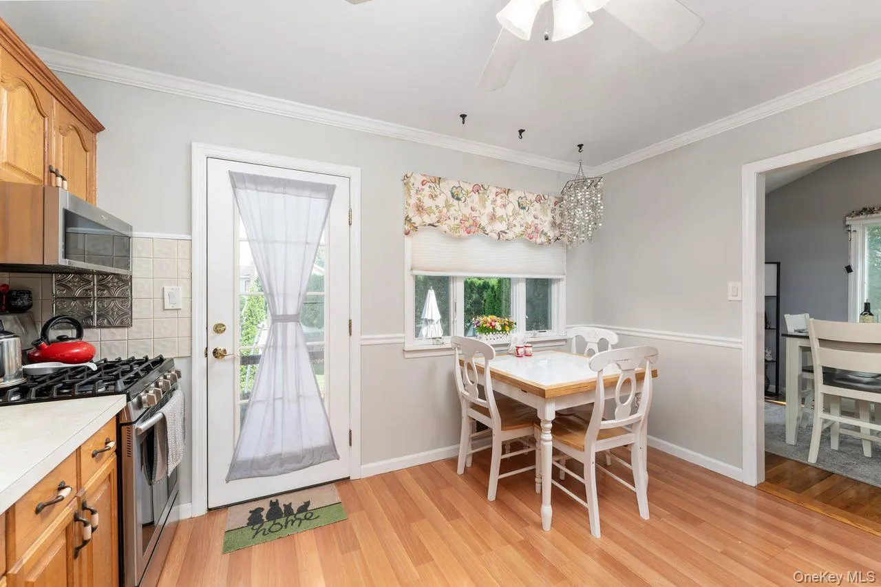 49 Mc Kinley Street, Smithtown, NY, 4 Bedrooms Bedrooms, 8 Rooms Rooms,2 BathroomsBathrooms,Residential,For Rent,Mc Kinley,0,1043024 49 Mc Kinley Street, Smithtown, NY, 4 Bedrooms Bedrooms, 8 Rooms Rooms,2 BathroomsBathrooms,Residential,For Rent,Mc Kinley,0,1043024