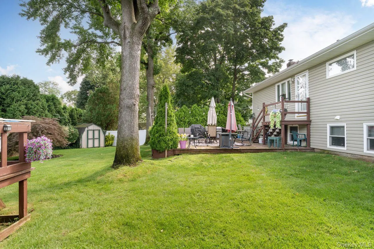 49 Mc Kinley Street, Smithtown, NY, 4 Bedrooms Bedrooms, 8 Rooms Rooms,2 BathroomsBathrooms,Residential,For Rent,Mc Kinley,0,1043024 49 Mc Kinley Street, Smithtown, NY, 4 Bedrooms Bedrooms, 8 Rooms Rooms,2 BathroomsBathrooms,Residential,For Rent,Mc Kinley,0,1043024