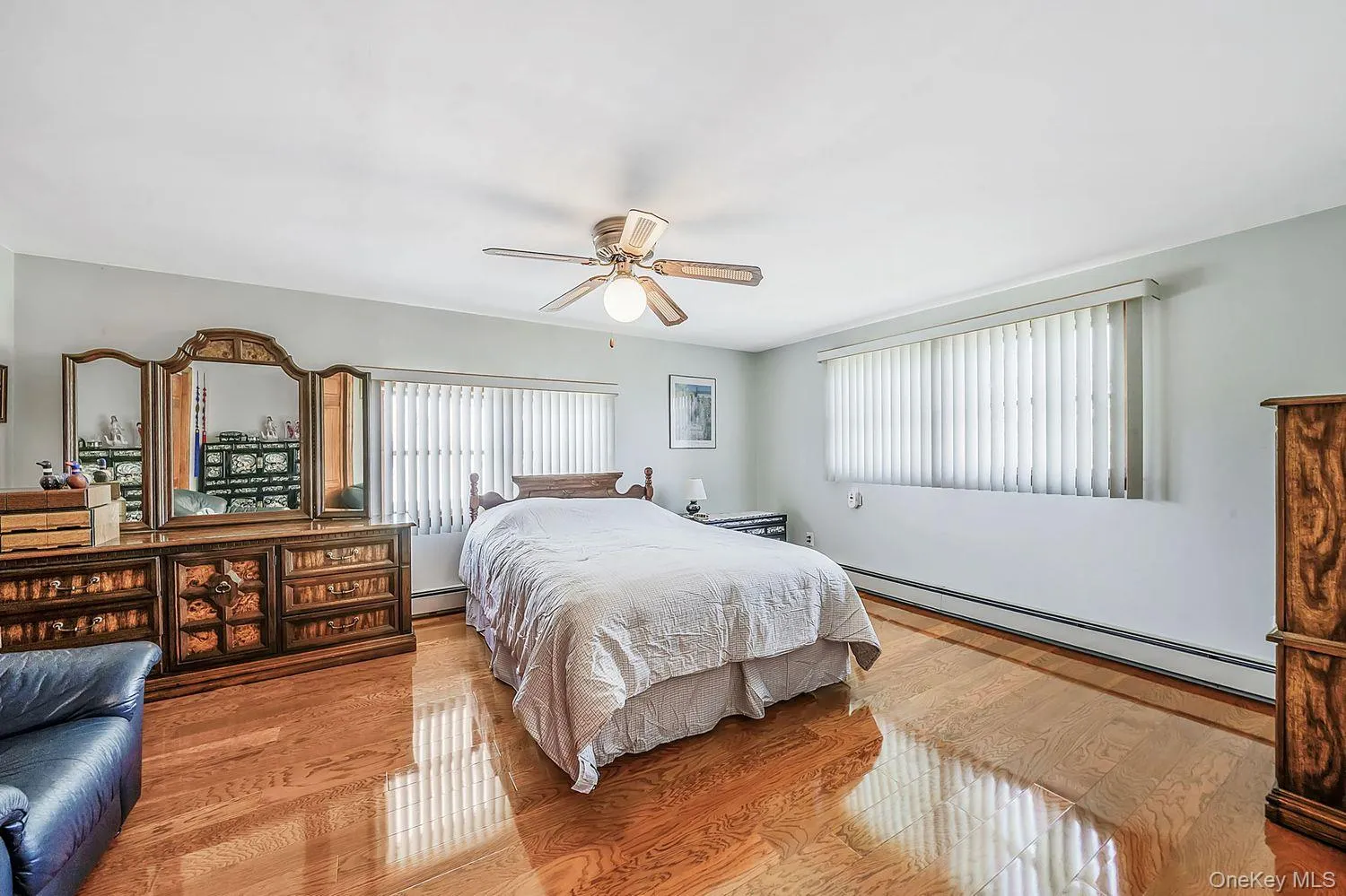 60 Academy Lane, Hempstead, NY, 3 Bedrooms Bedrooms, 6 Rooms Rooms,1 BathroomBathrooms,Residential,For Rent,Academy,0,1043025 60 Academy Lane, Hempstead, NY, 3 Bedrooms Bedrooms, 6 Rooms Rooms,1 BathroomBathrooms,Residential,For Rent,Academy,0,1043025