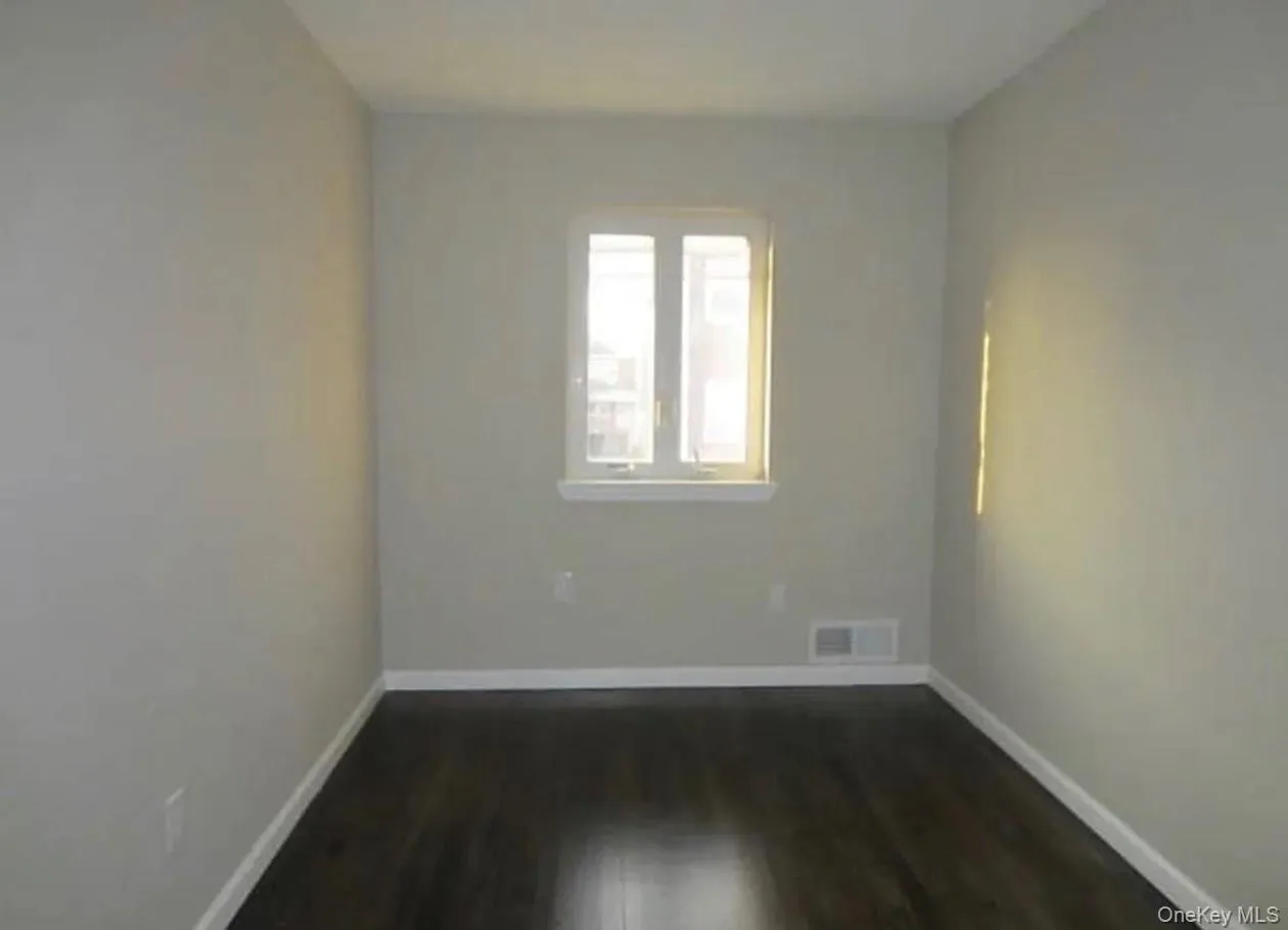 6680 69th Street, New York, NY, 3 Bedroom Bedrooms, 7 Room Rooms,2 BathroomBathrooms,Residential Lease,For Rent,69th,0,1043028 6680 69th Street, New York, NY, 3 Bedroom Bedrooms, 7 Room Rooms,2 BathroomBathrooms,Residential Lease,For Rent,69th,0,1043028