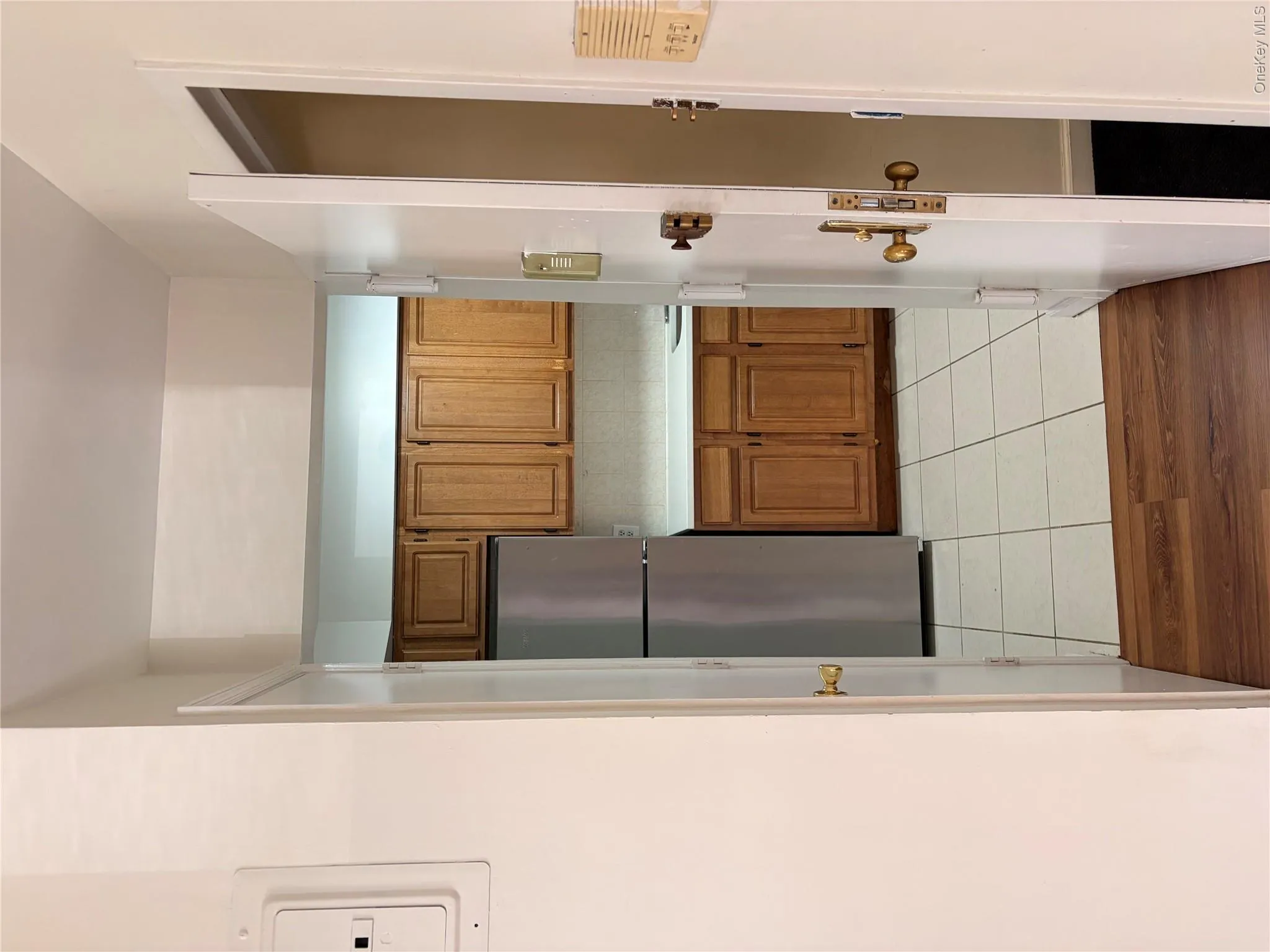 6680 69th Street, New York, NY, 3 Bedrooms Bedrooms, 7 Rooms Rooms,2 BathroomsBathrooms,Residential Lease,For Rent,69th,0,1043028 6680 69th Street, New York, NY, 3 Bedrooms Bedrooms, 7 Rooms Rooms,2 BathroomsBathrooms,Residential Lease,For Rent,69th,0,1043028