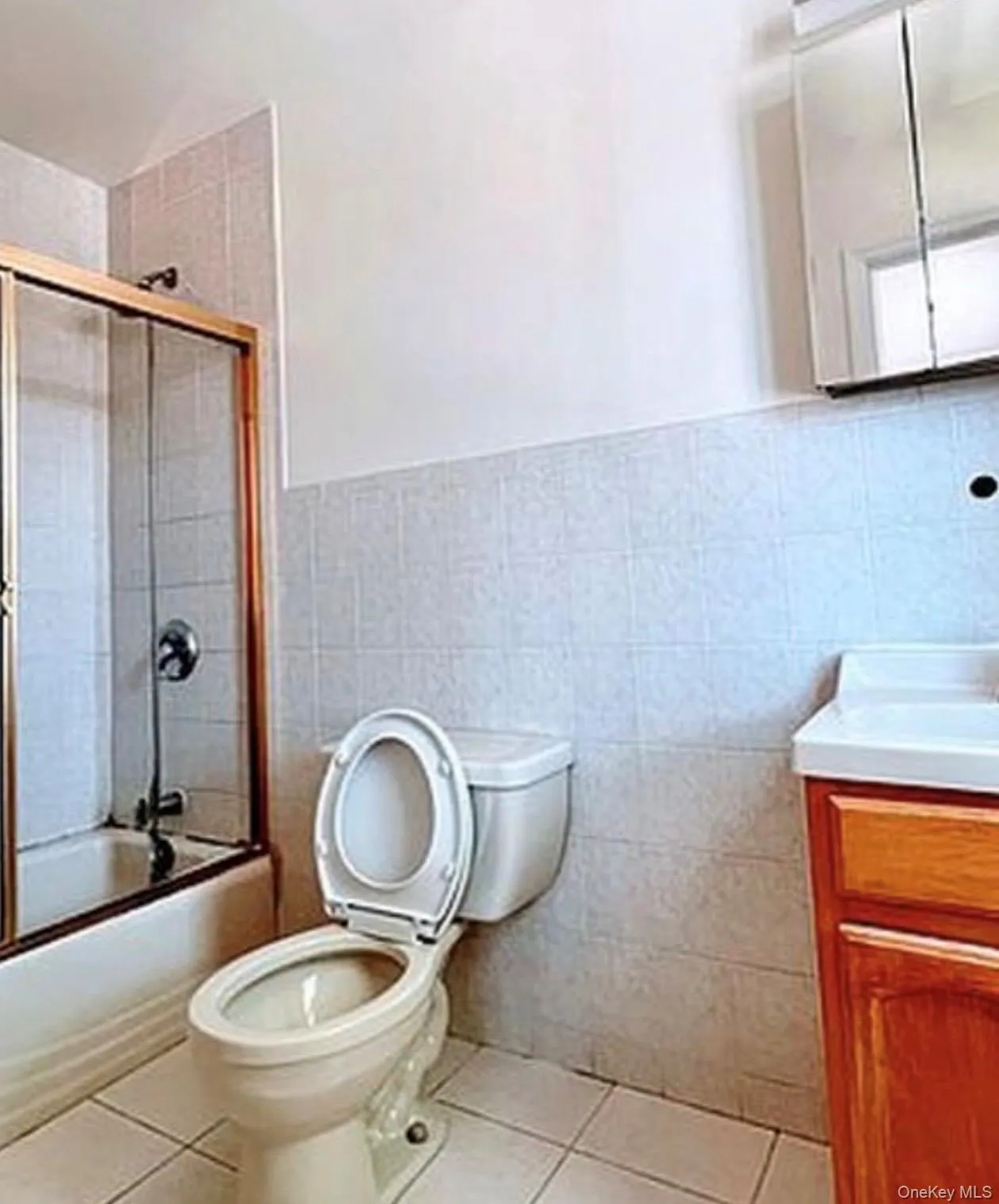 66-78 69th Street, New York, NY, 3 Bedroom Bedrooms, 7 Room Rooms,2 BathroomBathrooms,Residential Lease,For Rent,69th,0,1043036 66-78 69th Street, New York, NY, 3 Bedroom Bedrooms, 7 Room Rooms,2 BathroomBathrooms,Residential Lease,For Rent,69th,0,1043036