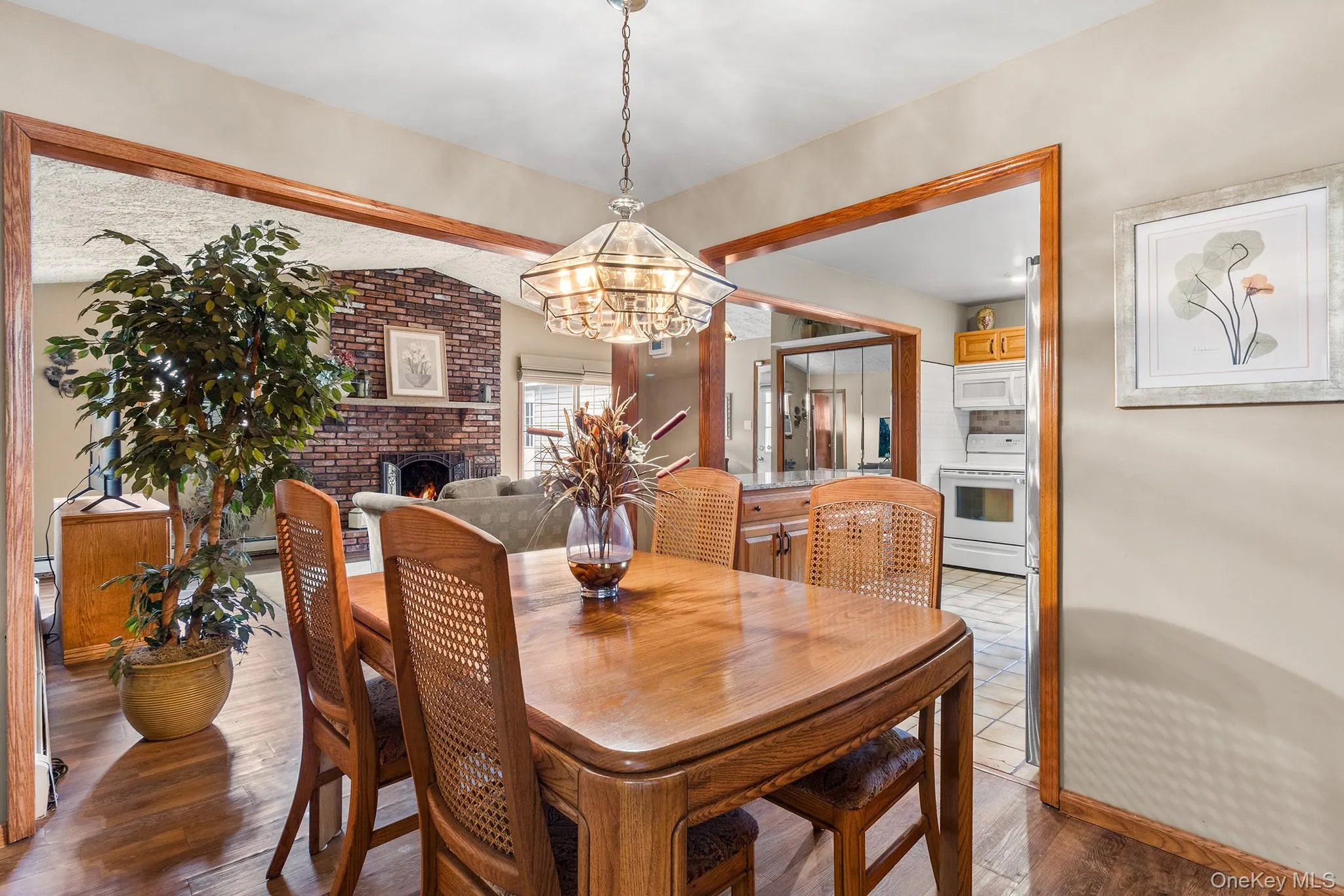 42 Stewart Avenue, Hempstead, NY, 3 Bedrooms Bedrooms, 7 Rooms Rooms,1 BathroomBathrooms,Residential,For Rent,Stewart,0,1043040 42 Stewart Avenue, Hempstead, NY, 3 Bedrooms Bedrooms, 7 Rooms Rooms,1 BathroomBathrooms,Residential,For Rent,Stewart,0,1043040