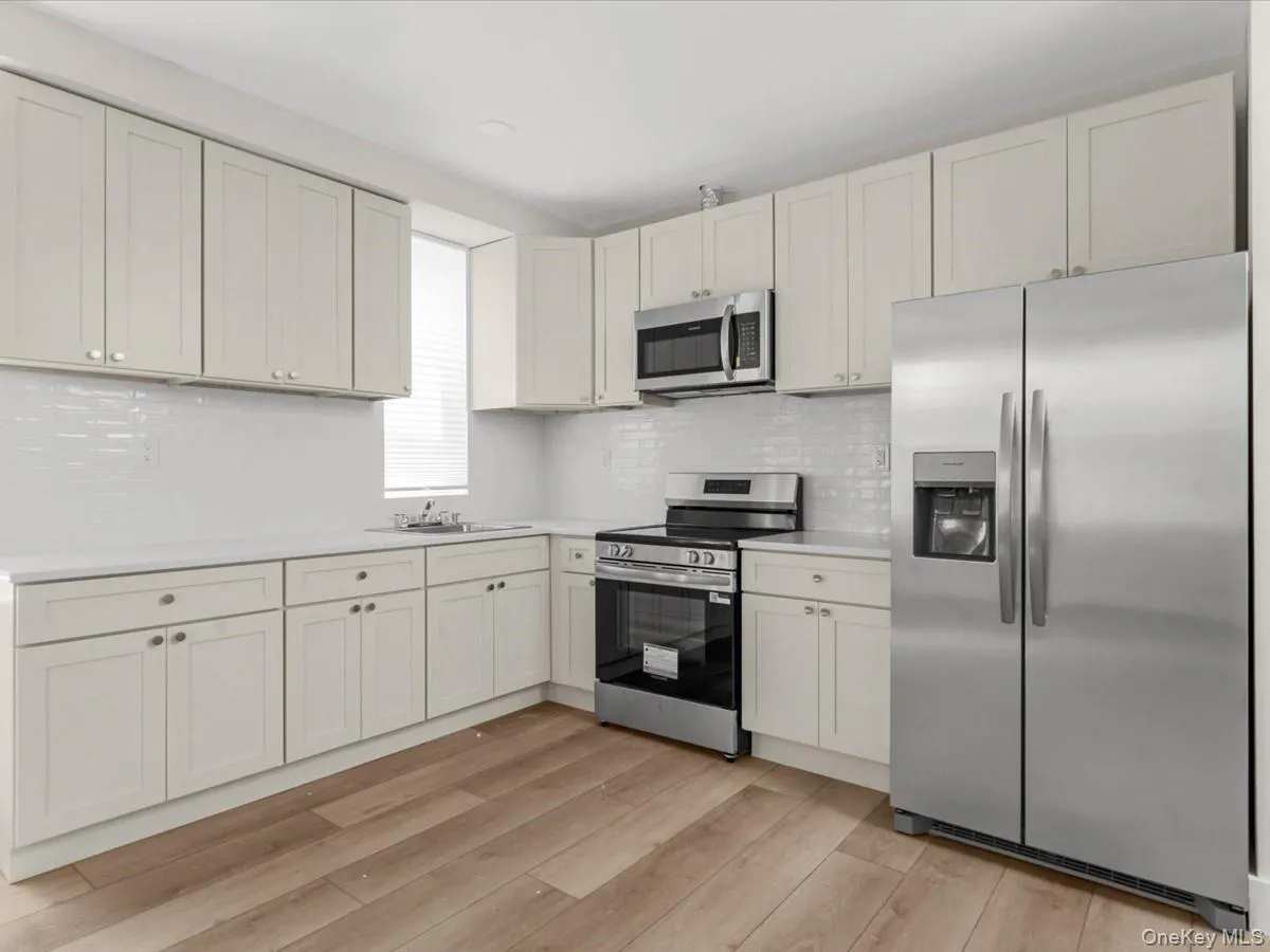 910 226th Street, New York, NY, 4 Bedroom Bedrooms, 6 Room Rooms,2 BathroomBathrooms,Residential Lease,For Rent,226th,0,1043044 910 226th Street, New York, NY, 4 Bedroom Bedrooms, 6 Room Rooms,2 BathroomBathrooms,Residential Lease,For Rent,226th,0,1043044