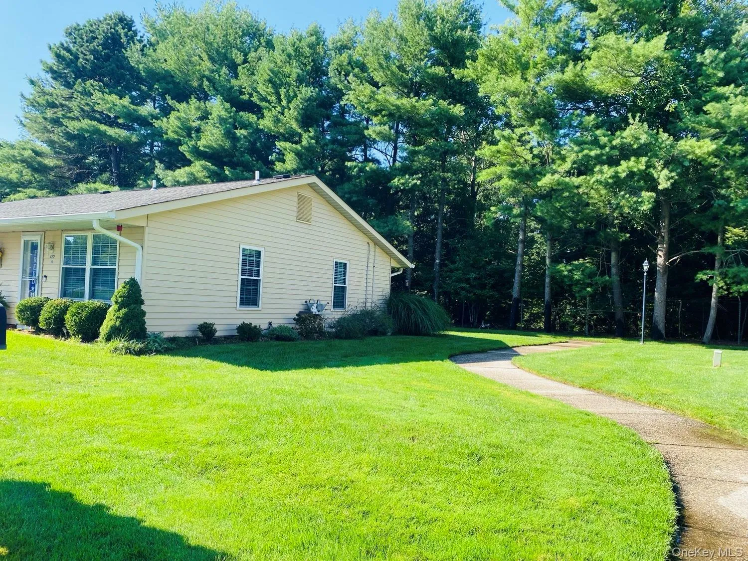 472 Darwen Drive, Brookhaven, NY, 2 Bedrooms Bedrooms, 4 Rooms Rooms,2 BathroomsBathrooms,Residential,For Rent,Darwen,0,1043048 472 Darwen Drive, Brookhaven, NY, 2 Bedrooms Bedrooms, 4 Rooms Rooms,2 BathroomsBathrooms,Residential,For Rent,Darwen,0,1043048