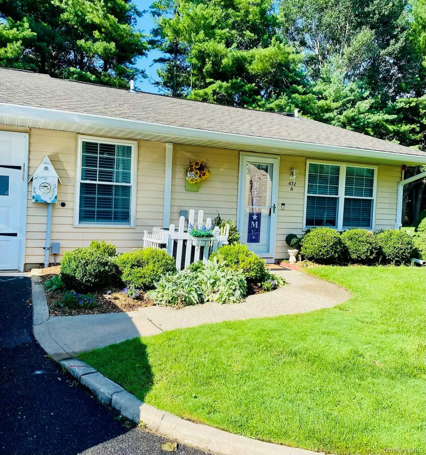 472 Darwen Drive, Brookhaven, NY, 2 Bedrooms Bedrooms, 4 Rooms Rooms,2 BathroomsBathrooms,Residential,For Rent,Darwen,0,1043048 472 Darwen Drive, Brookhaven, NY, 2 Bedrooms Bedrooms, 4 Rooms Rooms,2 BathroomsBathrooms,Residential,For Rent,Darwen,0,1043048