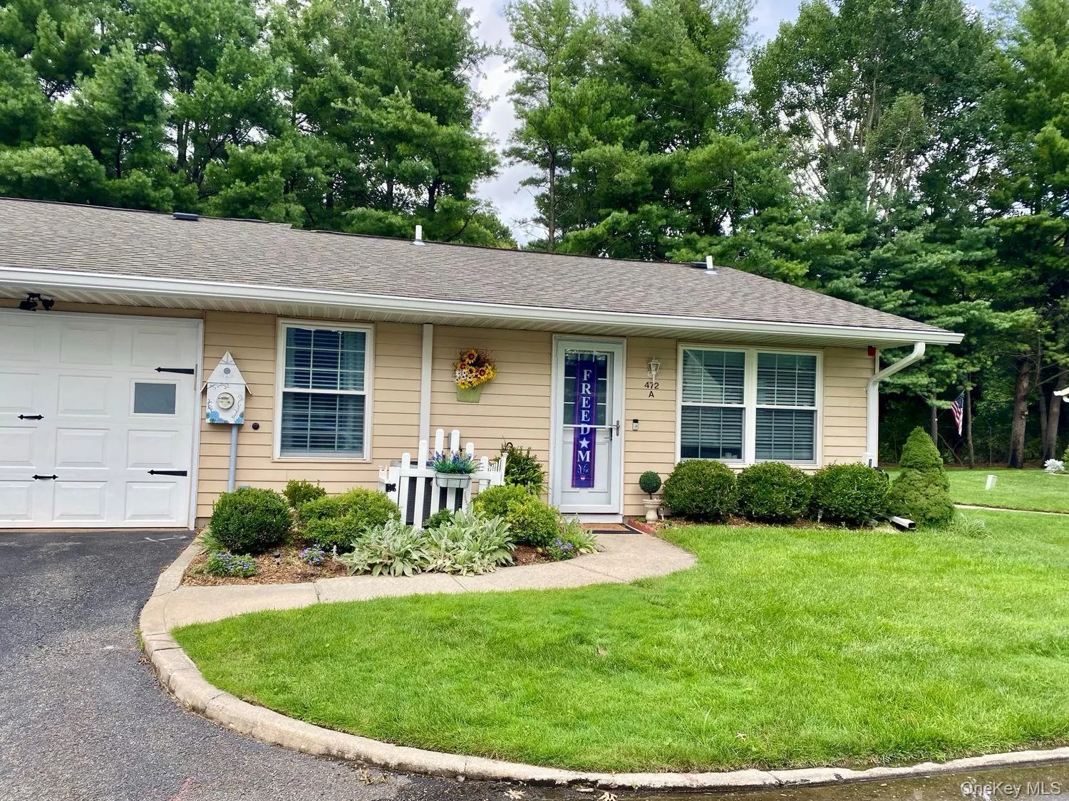 472 Darwen Drive, Brookhaven, NY, 2 Bedrooms Bedrooms, 4 Rooms Rooms,2 BathroomsBathrooms,Residential,For Rent,Darwen,0,1043048 472 Darwen Drive, Brookhaven, NY, 2 Bedrooms Bedrooms, 4 Rooms Rooms,2 BathroomsBathrooms,Residential,For Rent,Darwen,0,1043048