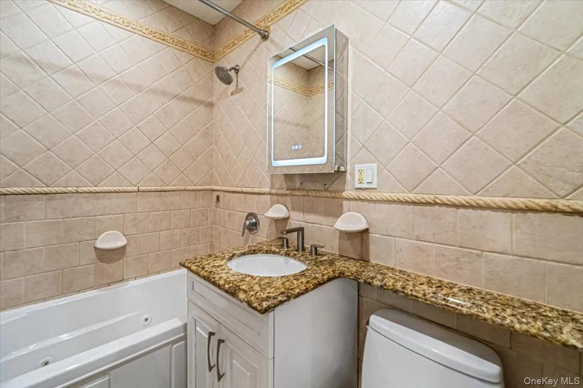 2569 38th Street, New York, NY, 1 Bedroom Bedrooms, 4 Rooms Rooms,1 BathroomBathrooms,Residential,For Rent,38th,0,1043050 2569 38th Street, New York, NY, 1 Bedroom Bedrooms, 4 Rooms Rooms,1 BathroomBathrooms,Residential,For Rent,38th,0,1043050