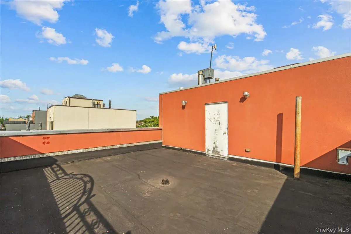 2569 38th Street, New York, NY, 1 Bedroom Bedrooms, 4 Rooms Rooms,1 BathroomBathrooms,Residential,For Rent,38th,0,1043050 2569 38th Street, New York, NY, 1 Bedroom Bedrooms, 4 Rooms Rooms,1 BathroomBathrooms,Residential,For Rent,38th,0,1043050