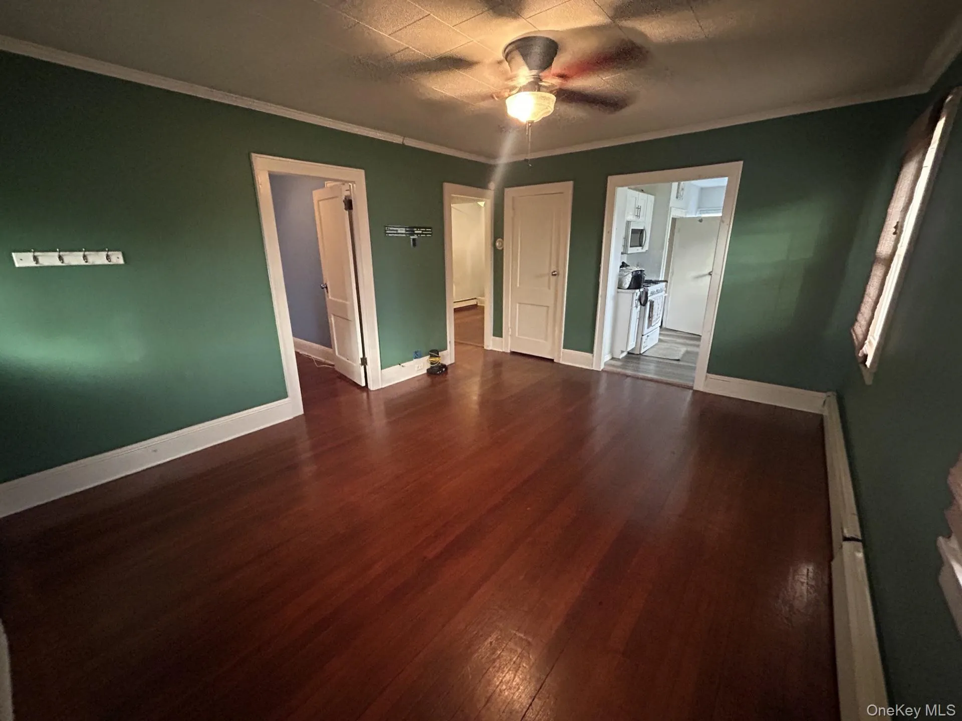 76 Robinwood Avenue, Hempstead, NY, 3 Bedroom Bedrooms, 6 Room Rooms,2 BathroomBathrooms,Residential Lease,For Rent,Robinwood,0,1043051 76 Robinwood Avenue, Hempstead, NY, 3 Bedroom Bedrooms, 6 Room Rooms,2 BathroomBathrooms,Residential Lease,For Rent,Robinwood,0,1043051