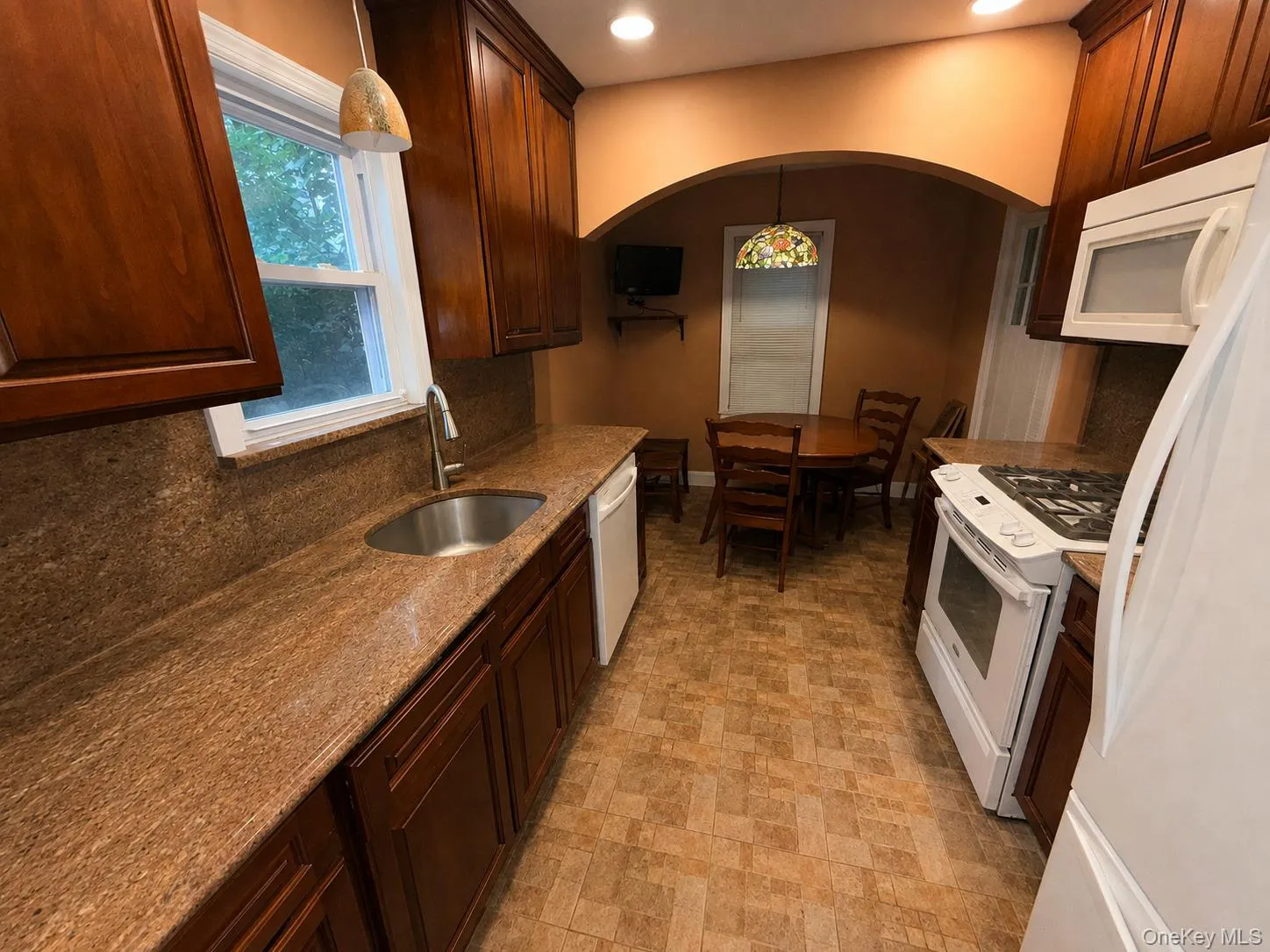2284 Wynsum Avenue, Hempstead, NY, 3 Bedrooms Bedrooms, 5 Rooms Rooms,1 BathroomBathrooms,Residential,For Rent,Wynsum,0,1043054 2284 Wynsum Avenue, Hempstead, NY, 3 Bedrooms Bedrooms, 5 Rooms Rooms,1 BathroomBathrooms,Residential,For Rent,Wynsum,0,1043054