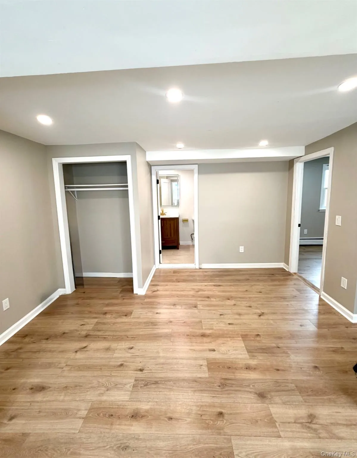 164 Bedford Road, Mount Pleasant, NY, 1 Bedroom Bedrooms, 3 Rooms Rooms,1 BathroomBathrooms,Residential Lease,For Rent,Bedford,0,1043059 164 Bedford Road, Mount Pleasant, NY, 1 Bedroom Bedrooms, 3 Rooms Rooms,1 BathroomBathrooms,Residential Lease,For Rent,Bedford,0,1043059