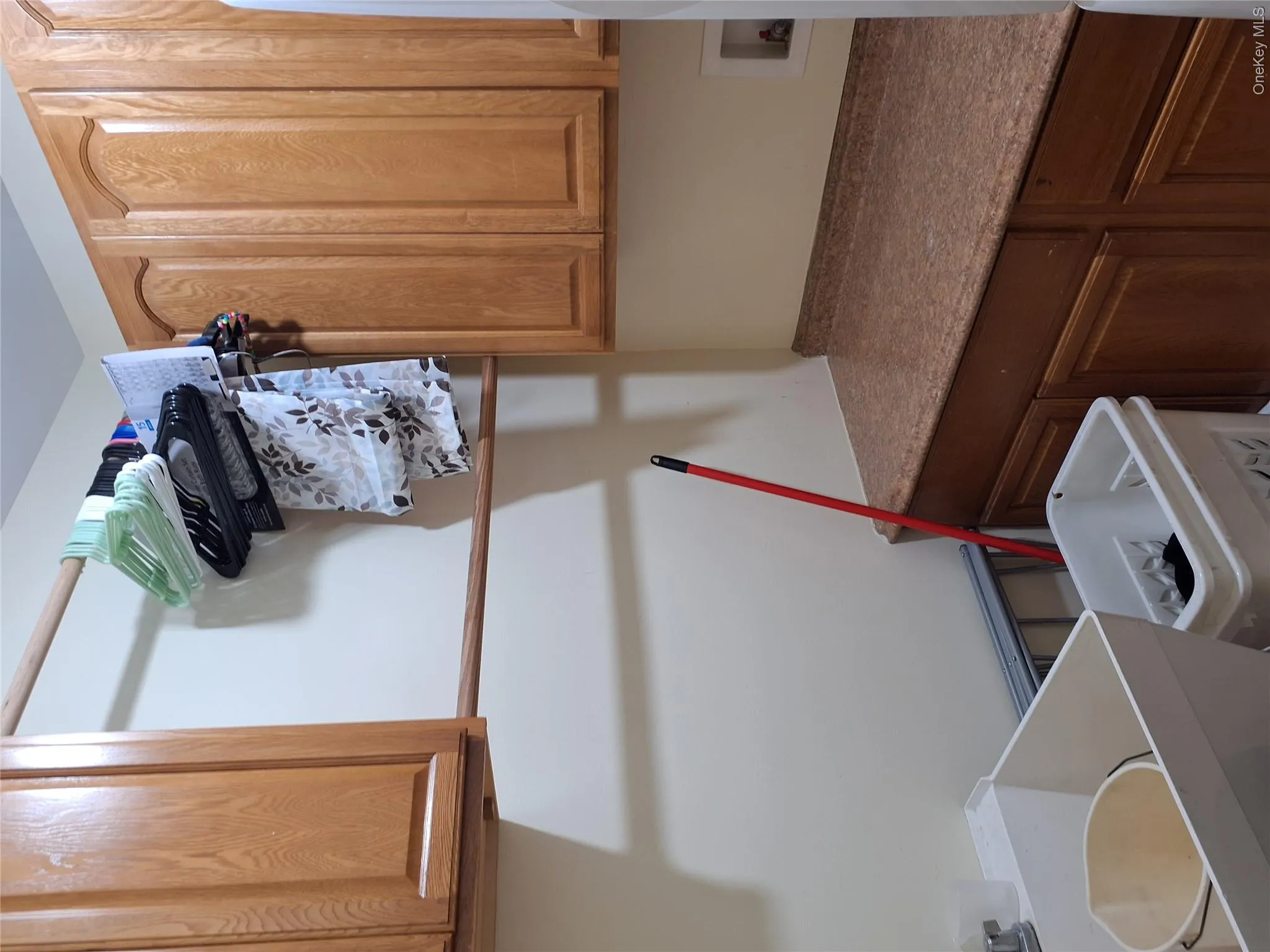 40 Herrick Avenue, Ramapo, NY, 5 Bedrooms Bedrooms, 9 Rooms Rooms,2 BathroomsBathrooms,Residential,For Rent,Herrick,0,1043064 40 Herrick Avenue, Ramapo, NY, 5 Bedrooms Bedrooms, 9 Rooms Rooms,2 BathroomsBathrooms,Residential,For Rent,Herrick,0,1043064