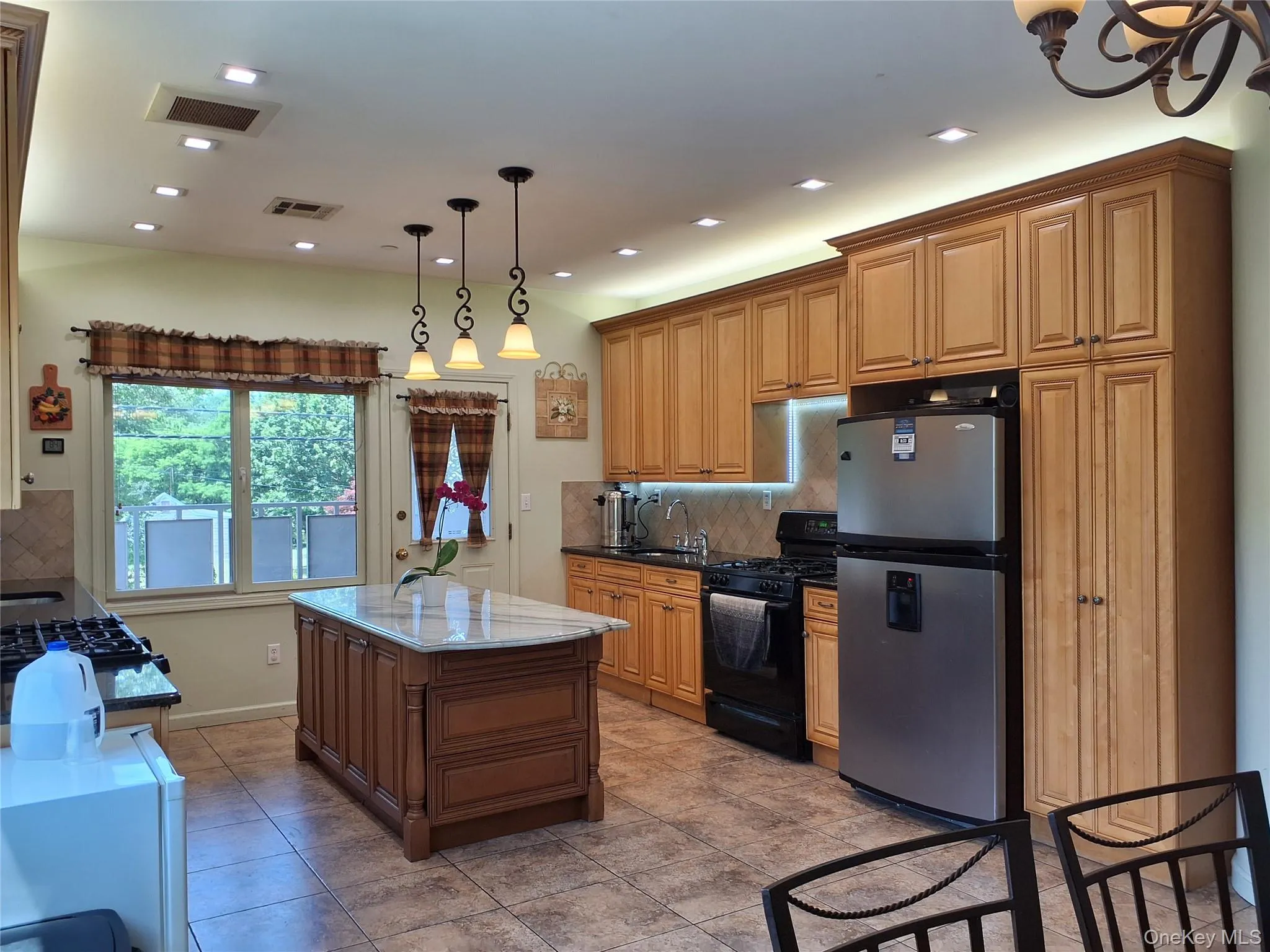 40 Herrick Avenue, Ramapo, NY, 5 Bedrooms Bedrooms, 9 Rooms Rooms,2 BathroomsBathrooms,Residential,For Rent,Herrick,0,1043064 40 Herrick Avenue, Ramapo, NY, 5 Bedrooms Bedrooms, 9 Rooms Rooms,2 BathroomsBathrooms,Residential,For Rent,Herrick,0,1043064