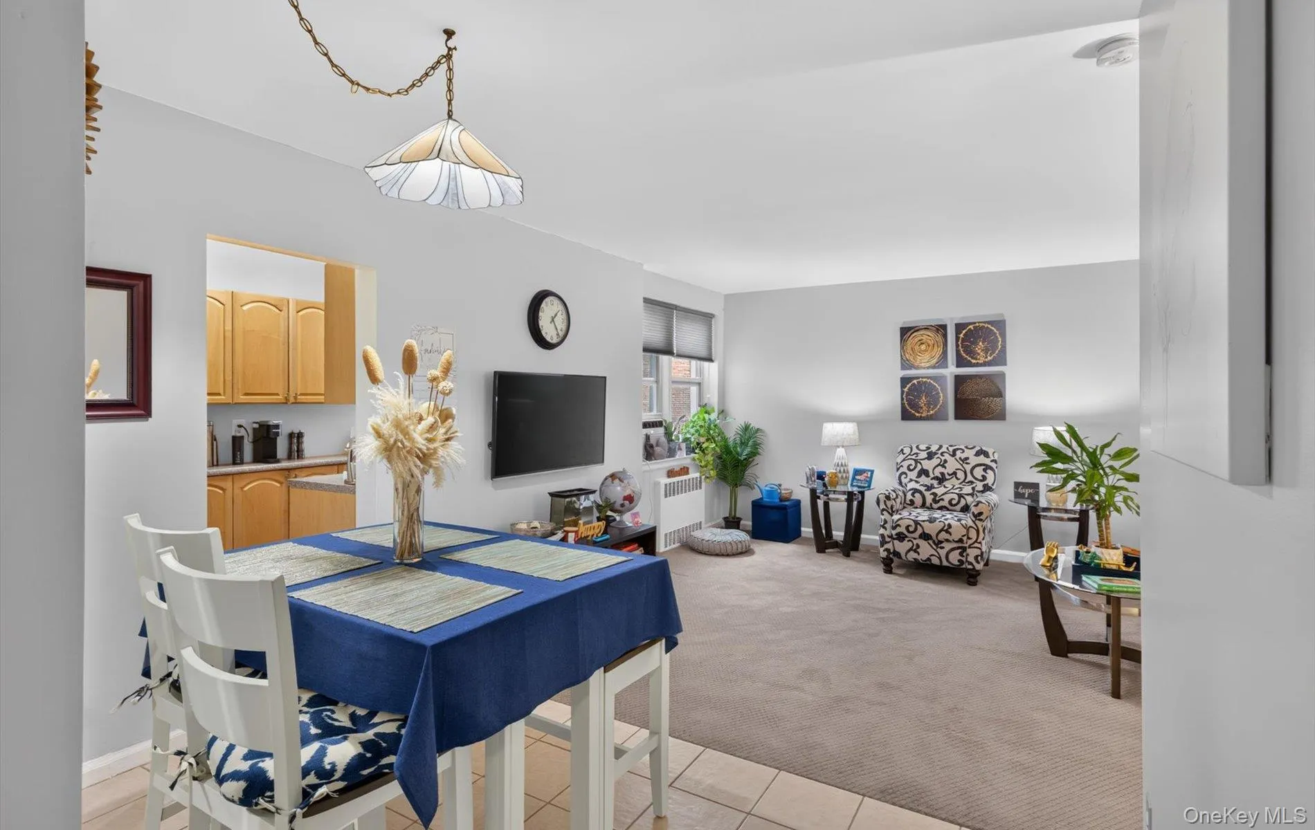 36 Cathedral Avenue, Hempstead, NY, 1 Bedroom Bedrooms, 4 Rooms Rooms,1 BathroomBathrooms,Residential,For Rent,Cathedral,0,1043069 36 Cathedral Avenue, Hempstead, NY, 1 Bedroom Bedrooms, 4 Rooms Rooms,1 BathroomBathrooms,Residential,For Rent,Cathedral,0,1043069