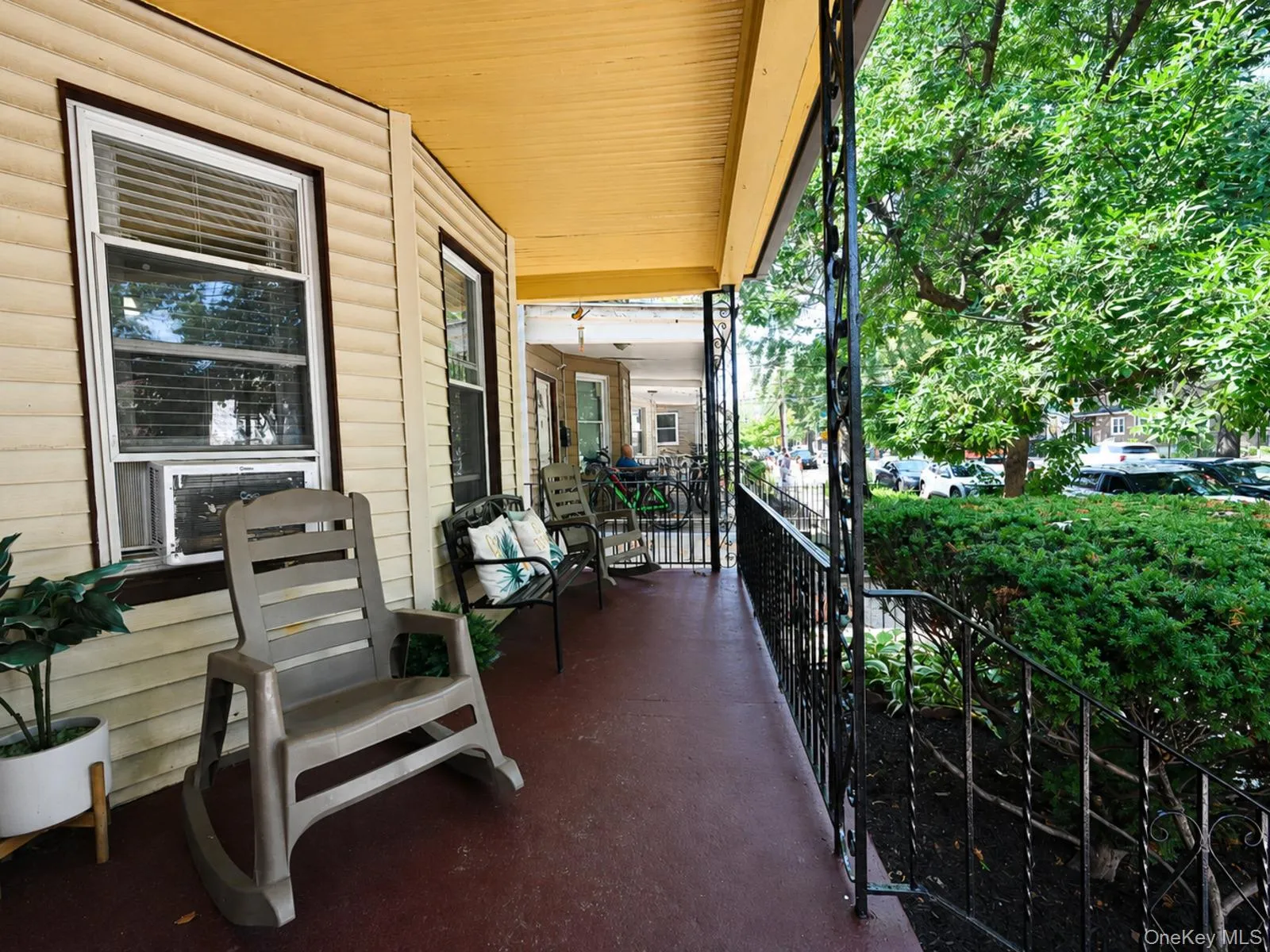 97-10 34th Avenue, New York, NY, 7 Bedrooms Bedrooms, 12 Rooms Rooms,3 BathroomsBathrooms,Residential,For Rent,34th,0,1043072 97-10 34th Avenue, New York, NY, 7 Bedrooms Bedrooms, 12 Rooms Rooms,3 BathroomsBathrooms,Residential,For Rent,34th,0,1043072