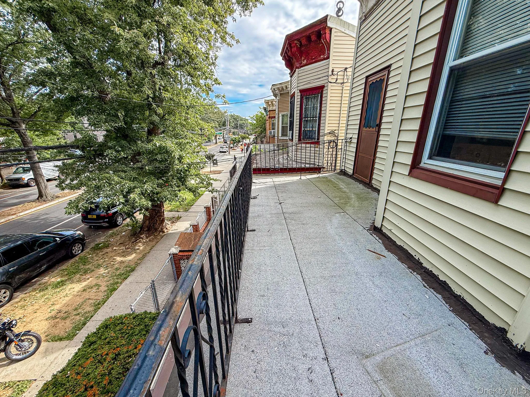 97-10 34th Avenue, New York, NY, 7 Bedrooms Bedrooms, 12 Rooms Rooms,3 BathroomsBathrooms,Residential,For Rent,34th,0,1043072 97-10 34th Avenue, New York, NY, 7 Bedrooms Bedrooms, 12 Rooms Rooms,3 BathroomsBathrooms,Residential,For Rent,34th,0,1043072