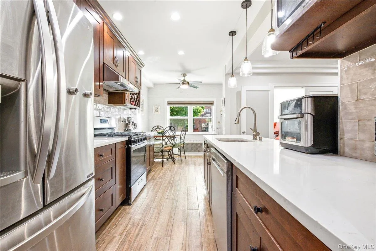 67-30 Harrow Street, New York, NY, 4 Bedrooms Bedrooms, 13 Rooms Rooms,2 BathroomsBathrooms,Residential,For Rent,Harrow,0,1043073 67-30 Harrow Street, New York, NY, 4 Bedrooms Bedrooms, 13 Rooms Rooms,2 BathroomsBathrooms,Residential,For Rent,Harrow,0,1043073