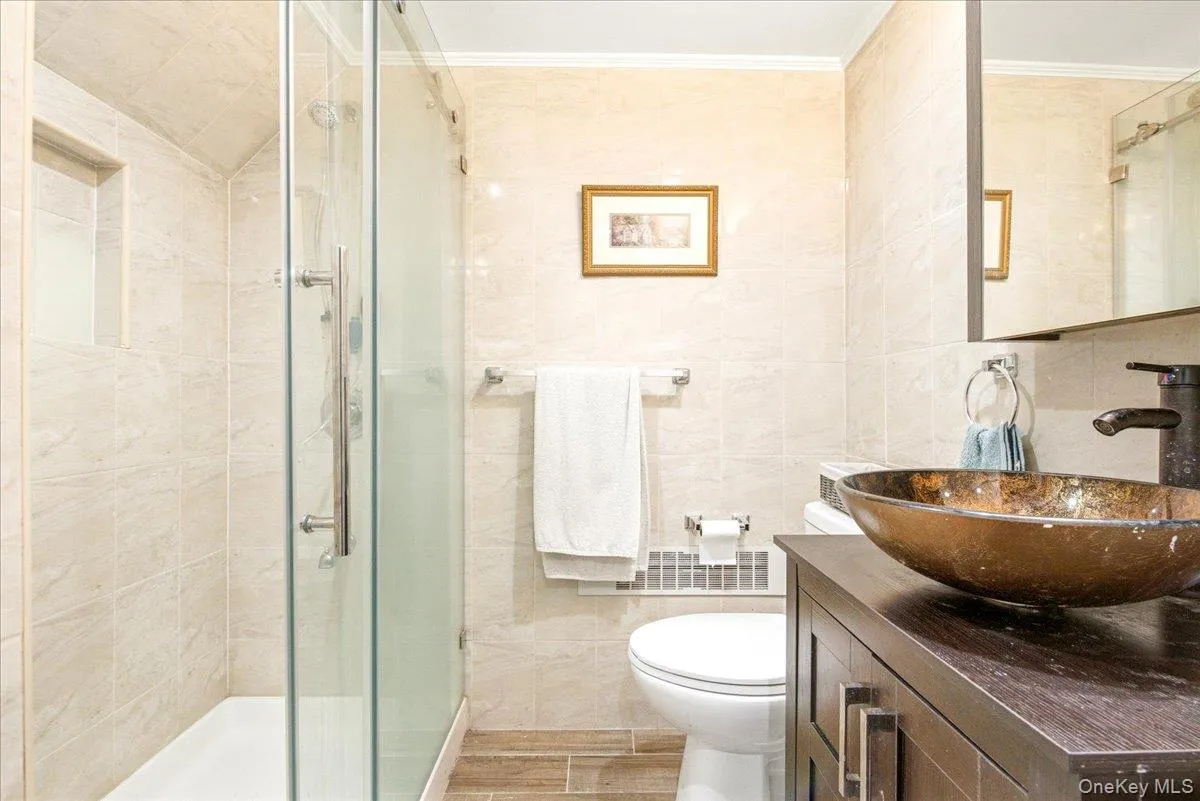 67-30 Harrow Street, New York, NY, 4 Bedrooms Bedrooms, 13 Rooms Rooms,2 BathroomsBathrooms,Residential,For Rent,Harrow,0,1043073 67-30 Harrow Street, New York, NY, 4 Bedrooms Bedrooms, 13 Rooms Rooms,2 BathroomsBathrooms,Residential,For Rent,Harrow,0,1043073