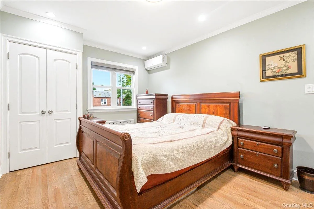 67-30 Harrow Street, New York, NY, 4 Bedrooms Bedrooms, 13 Rooms Rooms,2 BathroomsBathrooms,Residential,For Rent,Harrow,0,1043073 67-30 Harrow Street, New York, NY, 4 Bedrooms Bedrooms, 13 Rooms Rooms,2 BathroomsBathrooms,Residential,For Rent,Harrow,0,1043073