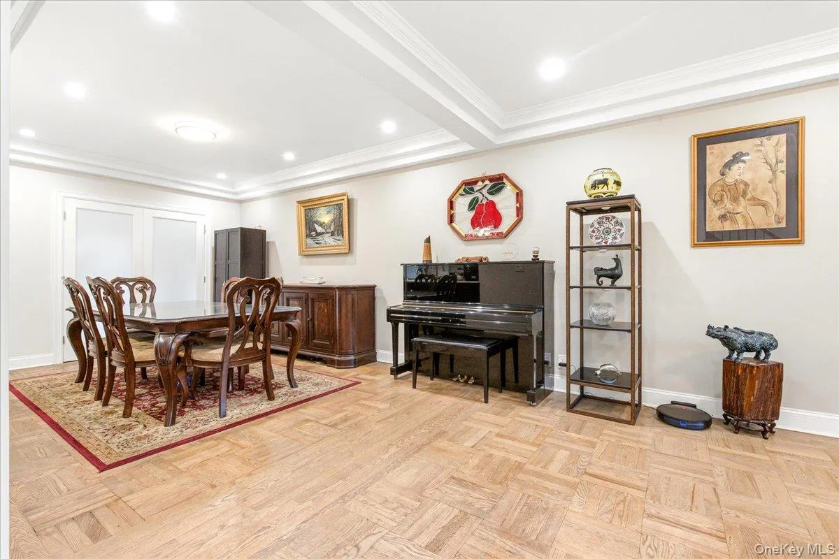 67-30 Harrow Street, New York, NY, 4 Bedrooms Bedrooms, 13 Rooms Rooms,2 BathroomsBathrooms,Residential,For Rent,Harrow,0,1043073 67-30 Harrow Street, New York, NY, 4 Bedrooms Bedrooms, 13 Rooms Rooms,2 BathroomsBathrooms,Residential,For Rent,Harrow,0,1043073