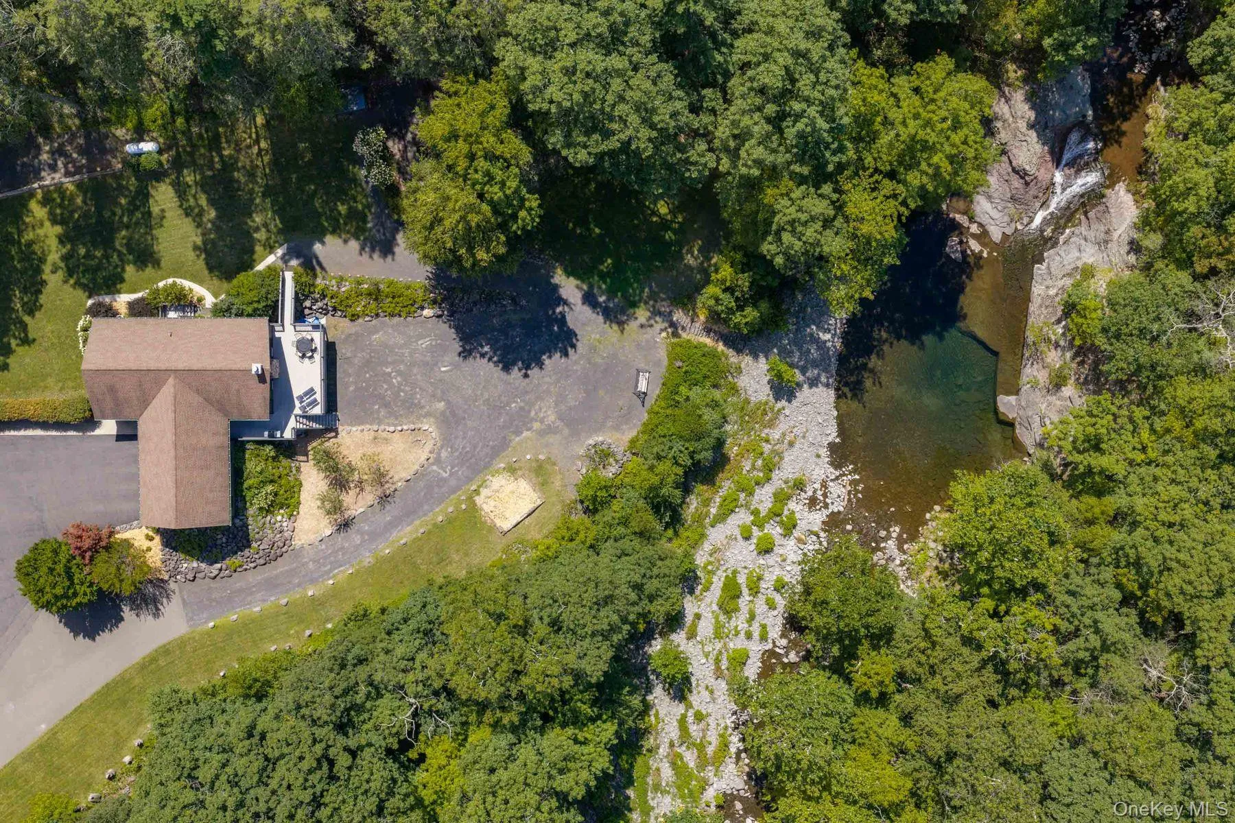 61 Woodland Falls Road, Saugerties, NY, 2 Bedrooms Bedrooms, 10 Rooms Rooms,2 BathroomsBathrooms,Residential,For Rent,Woodland Falls,0,1043078 61 Woodland Falls Road, Saugerties, NY, 2 Bedrooms Bedrooms, 10 Rooms Rooms,2 BathroomsBathrooms,Residential,For Rent,Woodland Falls,0,1043078