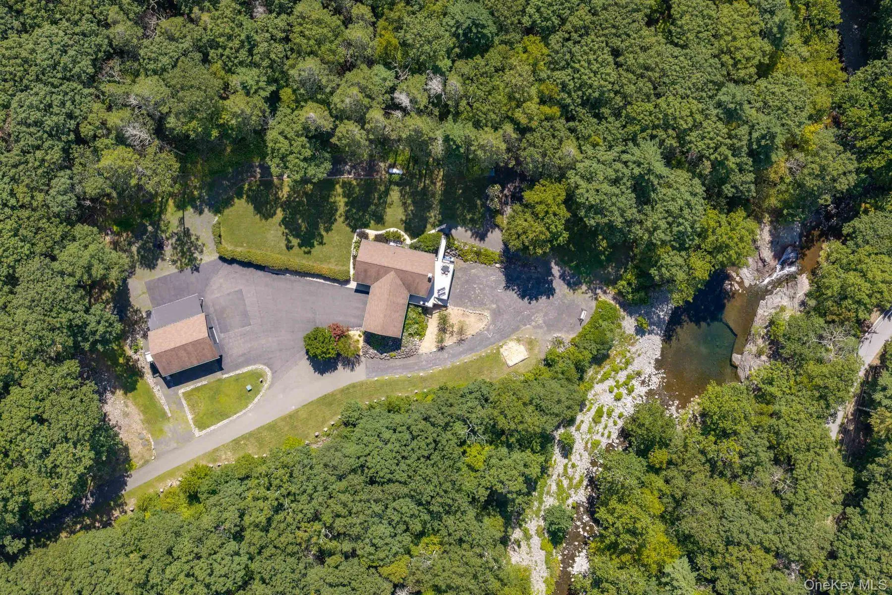 61 Woodland Falls Road, Saugerties, NY, 2 Bedrooms Bedrooms, 10 Rooms Rooms,2 BathroomsBathrooms,Residential,For Rent,Woodland Falls,0,1043078 61 Woodland Falls Road, Saugerties, NY, 2 Bedrooms Bedrooms, 10 Rooms Rooms,2 BathroomsBathrooms,Residential,For Rent,Woodland Falls,0,1043078