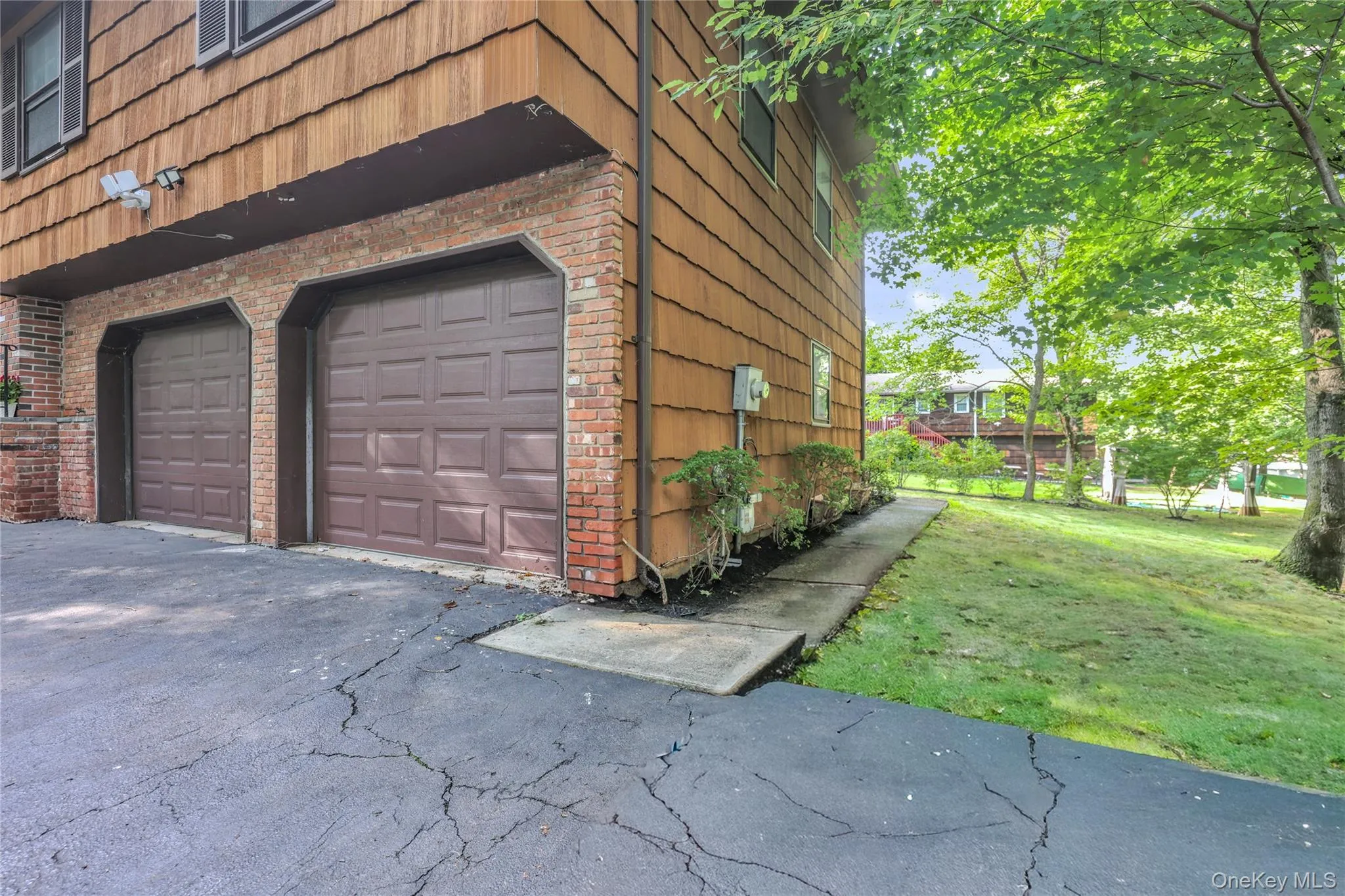 6 Arrow Lane, Clarkstown, NY, 4 Bedrooms Bedrooms, 10 Rooms Rooms,2 BathroomsBathrooms,Residential,For Rent,Arrow,0,1043082 6 Arrow Lane, Clarkstown, NY, 4 Bedrooms Bedrooms, 10 Rooms Rooms,2 BathroomsBathrooms,Residential,For Rent,Arrow,0,1043082