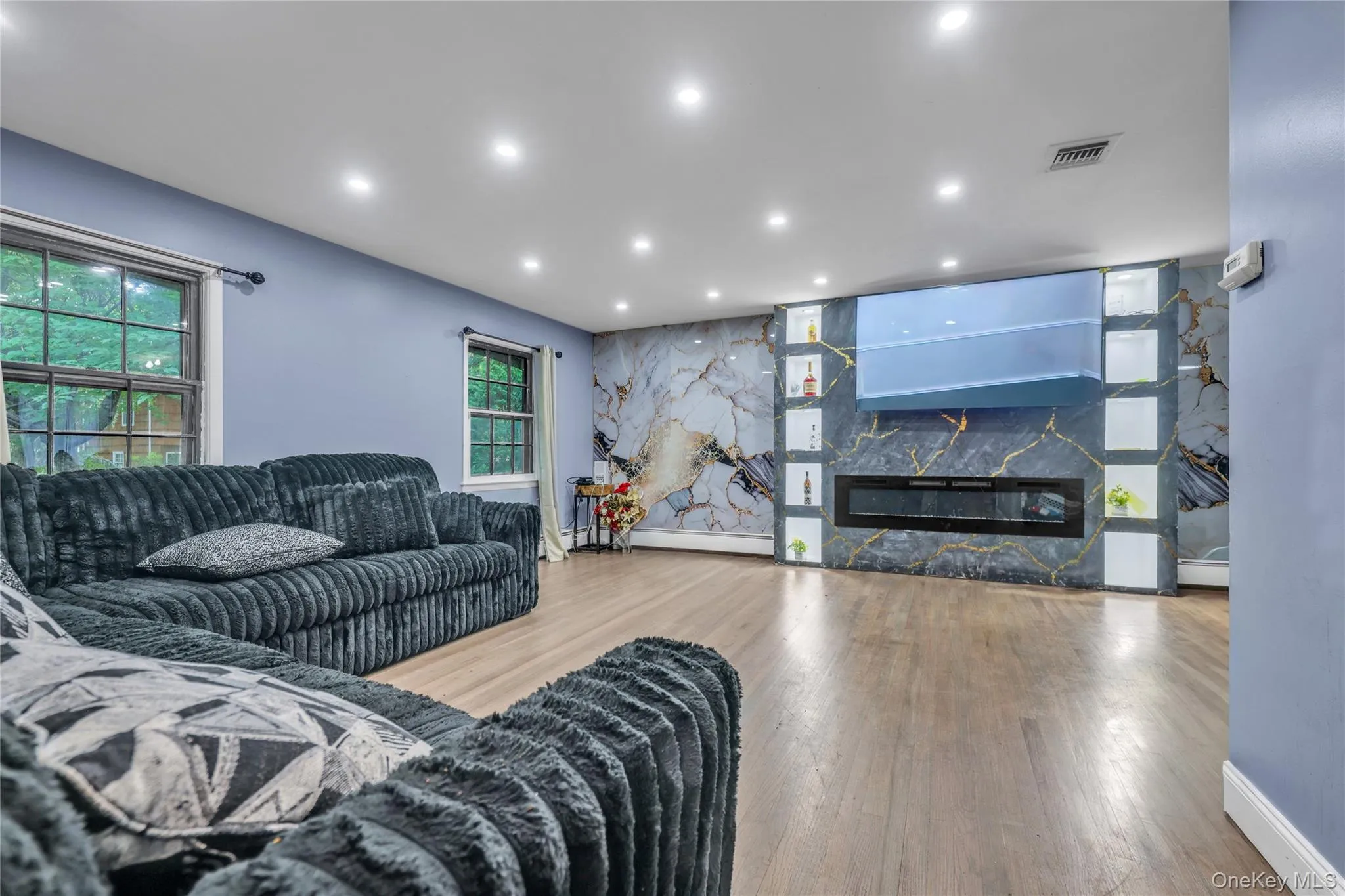 6 Arrow Lane, Clarkstown, NY, 4 Bedrooms Bedrooms, 10 Rooms Rooms,2 BathroomsBathrooms,Residential,For Rent,Arrow,0,1043082 6 Arrow Lane, Clarkstown, NY, 4 Bedrooms Bedrooms, 10 Rooms Rooms,2 BathroomsBathrooms,Residential,For Rent,Arrow,0,1043082