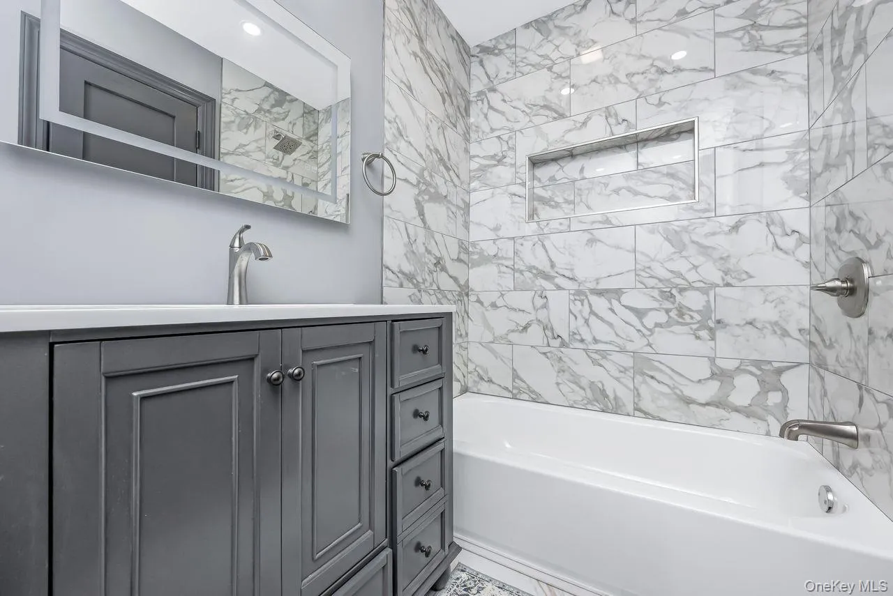 99 Ontario Street, Brookhaven, NY, 3 Bedrooms Bedrooms, 7 Rooms Rooms,2 BathroomsBathrooms,Residential,For Rent,Ontario,0,1043085 99 Ontario Street, Brookhaven, NY, 3 Bedrooms Bedrooms, 7 Rooms Rooms,2 BathroomsBathrooms,Residential,For Rent,Ontario,0,1043085