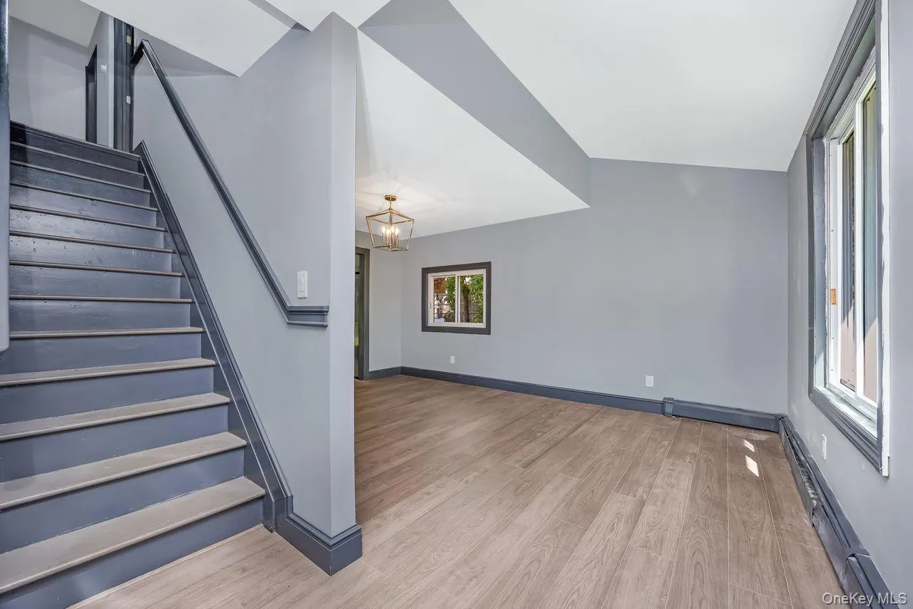 99 Ontario Street, Brookhaven, NY, 3 Bedrooms Bedrooms, 7 Rooms Rooms,2 BathroomsBathrooms,Residential,For Rent,Ontario,0,1043085 99 Ontario Street, Brookhaven, NY, 3 Bedrooms Bedrooms, 7 Rooms Rooms,2 BathroomsBathrooms,Residential,For Rent,Ontario,0,1043085