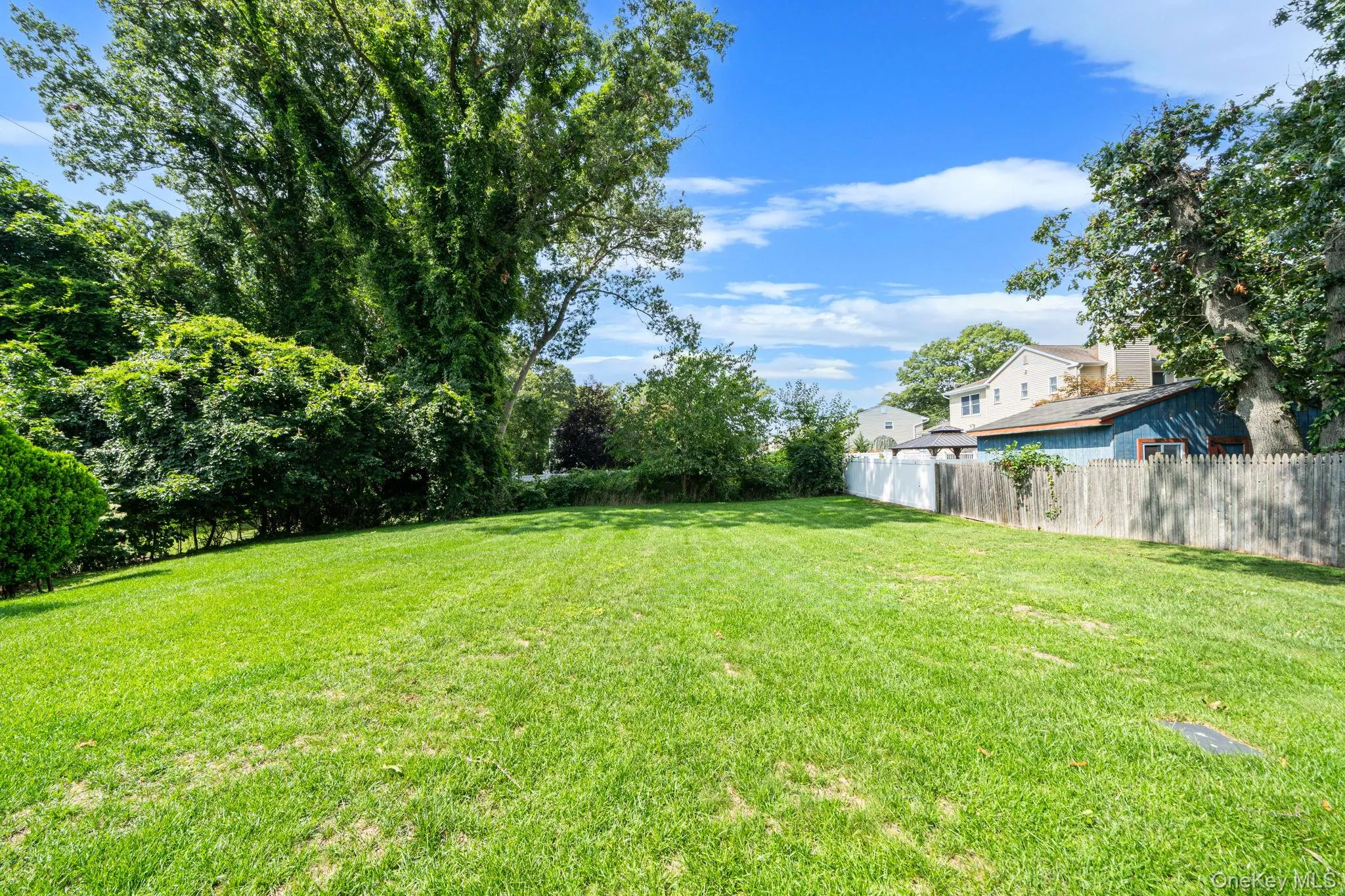 2794 Ocean Avenue, Brookhaven, NY, 3 Bedrooms Bedrooms, 5 Rooms Rooms,1 BathroomBathrooms,Residential Lease,For Rent,Ocean,0,1043088 2794 Ocean Avenue, Brookhaven, NY, 3 Bedrooms Bedrooms, 5 Rooms Rooms,1 BathroomBathrooms,Residential Lease,For Rent,Ocean,0,1043088