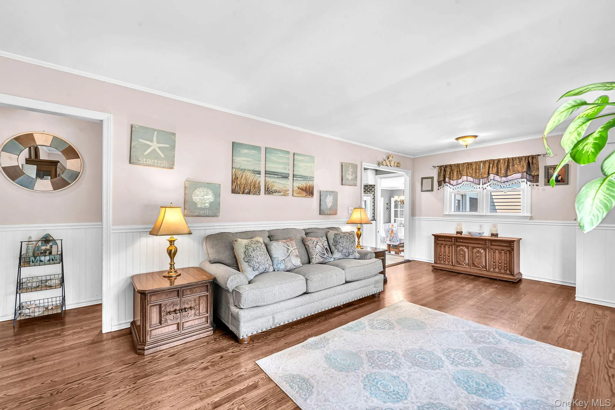 19 Ridgeley Road, Smithtown, NY, 3 Bedrooms Bedrooms, 9 Rooms Rooms,2 BathroomsBathrooms,Residential,For Rent,Ridgeley,0,1043090 19 Ridgeley Road, Smithtown, NY, 3 Bedrooms Bedrooms, 9 Rooms Rooms,2 BathroomsBathrooms,Residential,For Rent,Ridgeley,0,1043090