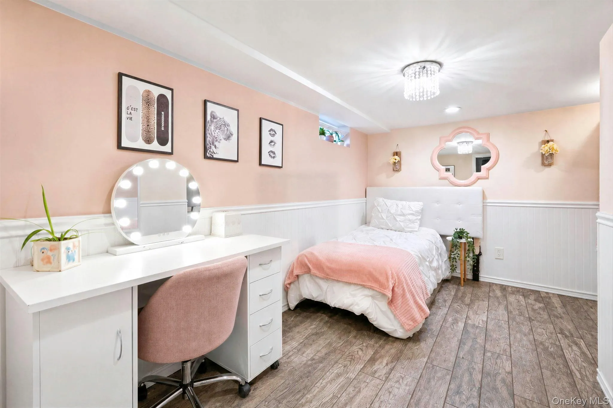 19 Ridgeley Road, Smithtown, NY, 3 Bedrooms Bedrooms, 9 Rooms Rooms,2 BathroomsBathrooms,Residential,For Rent,Ridgeley,0,1043090 19 Ridgeley Road, Smithtown, NY, 3 Bedrooms Bedrooms, 9 Rooms Rooms,2 BathroomsBathrooms,Residential,For Rent,Ridgeley,0,1043090