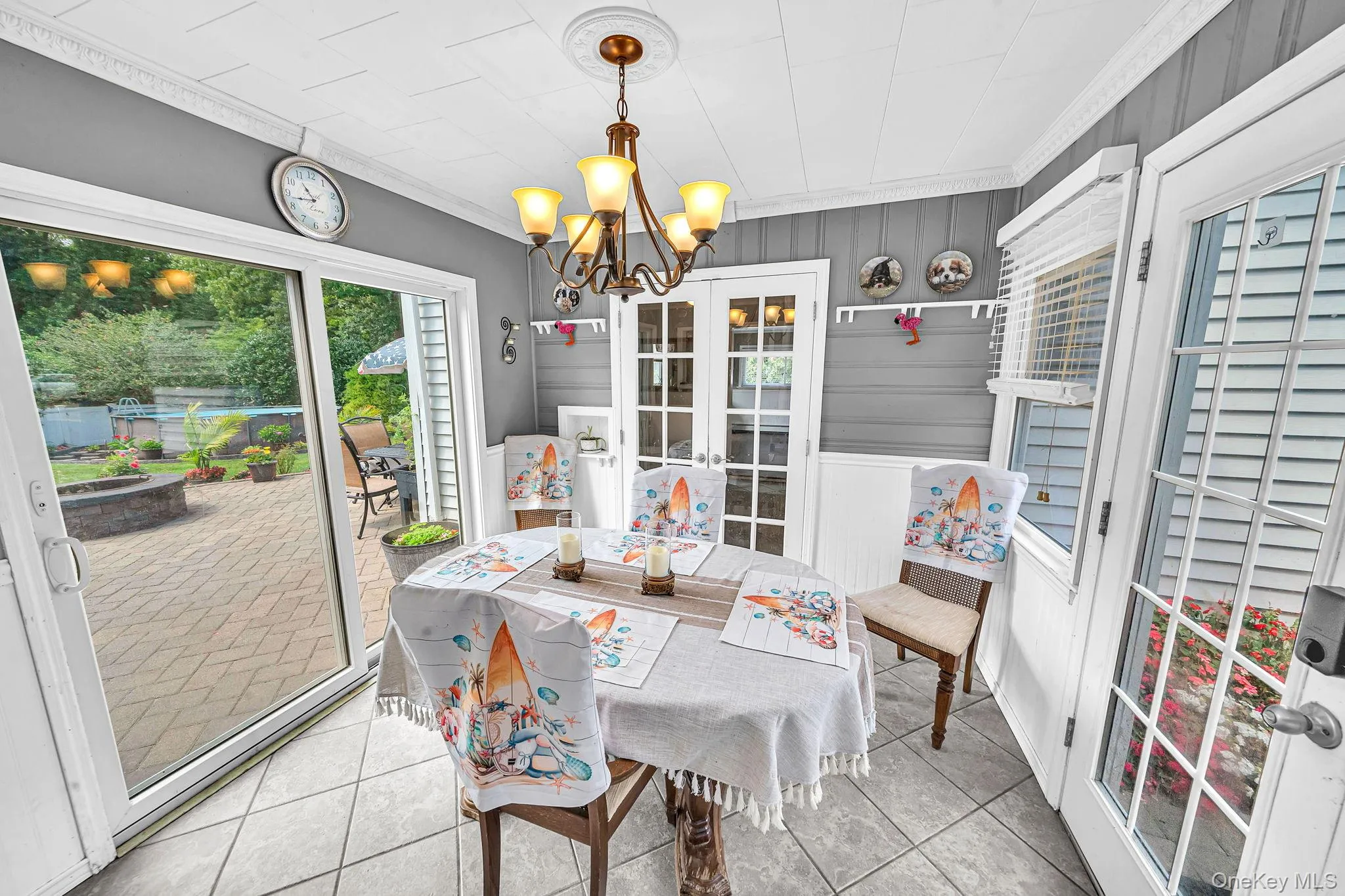 19 Ridgeley Road, Smithtown, NY, 3 Bedrooms Bedrooms, 9 Rooms Rooms,2 BathroomsBathrooms,Residential,For Rent,Ridgeley,0,1043090 19 Ridgeley Road, Smithtown, NY, 3 Bedrooms Bedrooms, 9 Rooms Rooms,2 BathroomsBathrooms,Residential,For Rent,Ridgeley,0,1043090