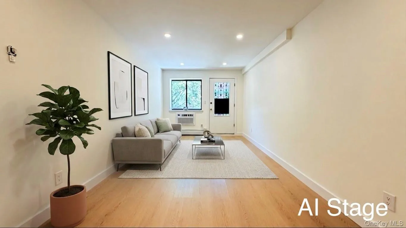 140-44 34th Avenue, New York, NY, 1 Bedroom Bedrooms, 3 Rooms Rooms,1 BathroomBathrooms,Residential,For Rent,34th,0,1043091 140-44 34th Avenue, New York, NY, 1 Bedroom Bedrooms, 3 Rooms Rooms,1 BathroomBathrooms,Residential,For Rent,34th,0,1043091