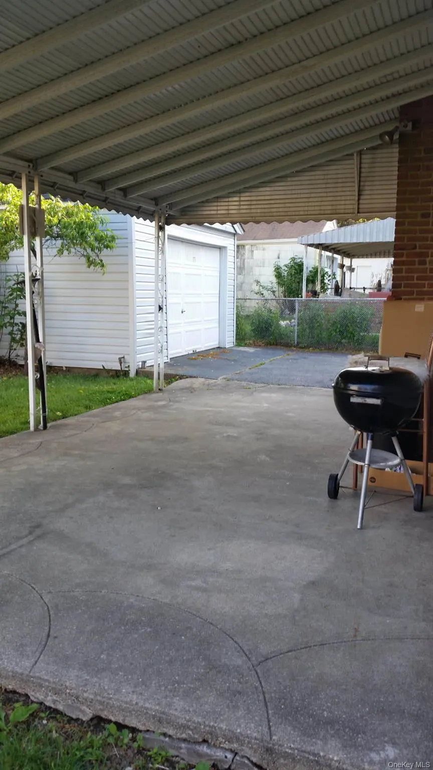 118 Wellington Street, Hempstead, NY, 4 Bedrooms Bedrooms, 7 Rooms Rooms,2 BathroomsBathrooms,Residential,For Rent,Wellington,0,1043094 118 Wellington Street, Hempstead, NY, 4 Bedrooms Bedrooms, 7 Rooms Rooms,2 BathroomsBathrooms,Residential,For Rent,Wellington,0,1043094