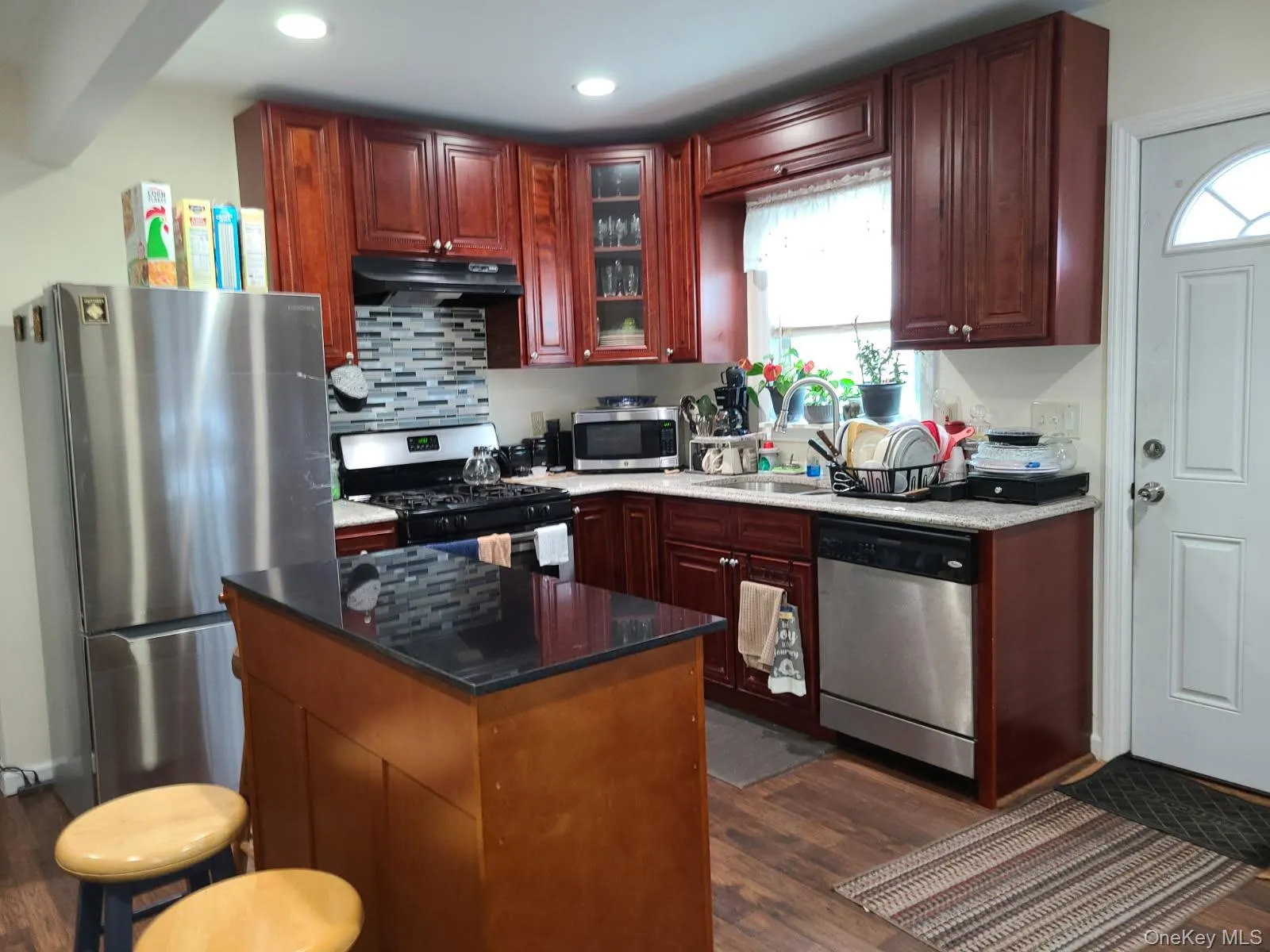 118 Wellington Street, Hempstead, NY, 4 Bedrooms Bedrooms, 7 Rooms Rooms,2 BathroomsBathrooms,Residential,For Rent,Wellington,0,1043094 118 Wellington Street, Hempstead, NY, 4 Bedrooms Bedrooms, 7 Rooms Rooms,2 BathroomsBathrooms,Residential,For Rent,Wellington,0,1043094